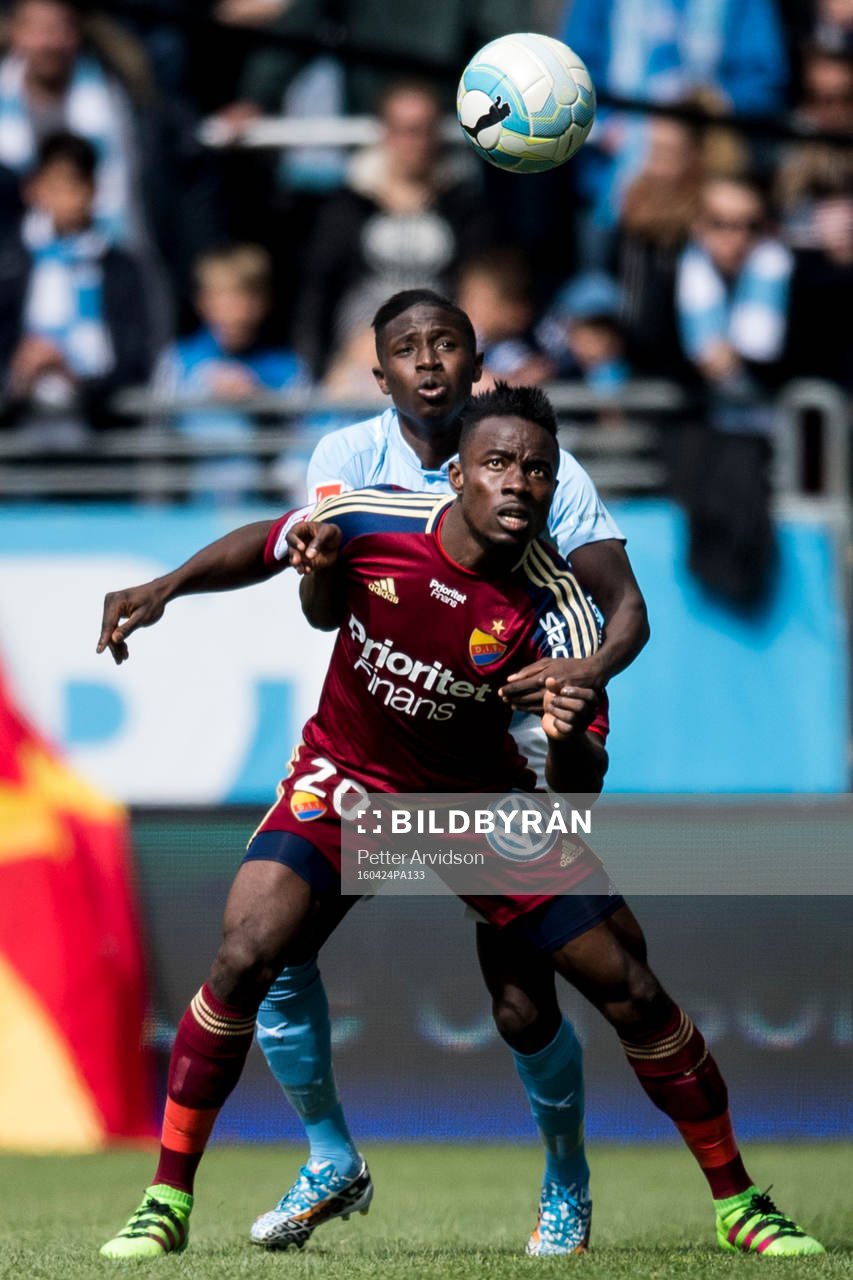 Djurgårdens Sam Johnson och Malmö FFs Pa Konate