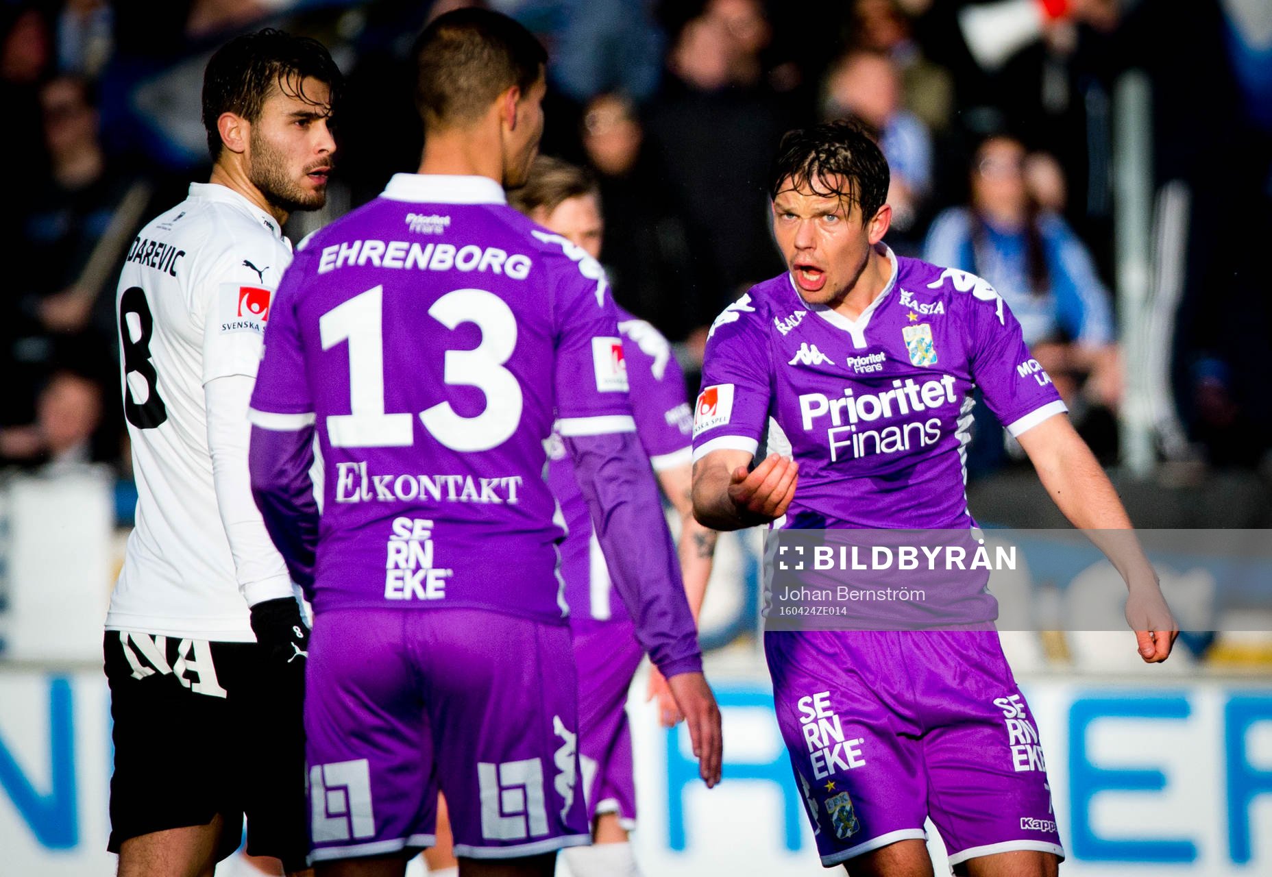 IFK Göteborgs Mads Albeck är arg