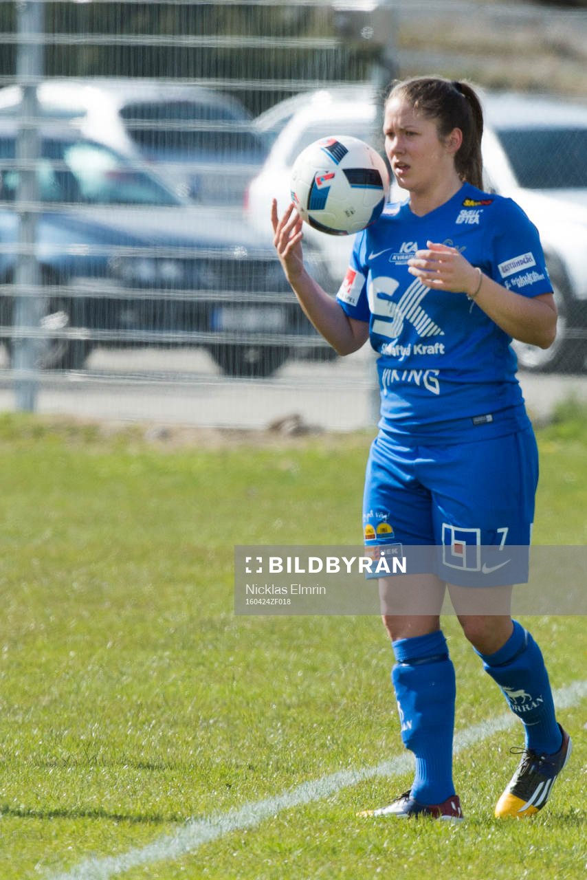 Sunnanås Michelle Wörner fotbollsmatchen i Elitettan