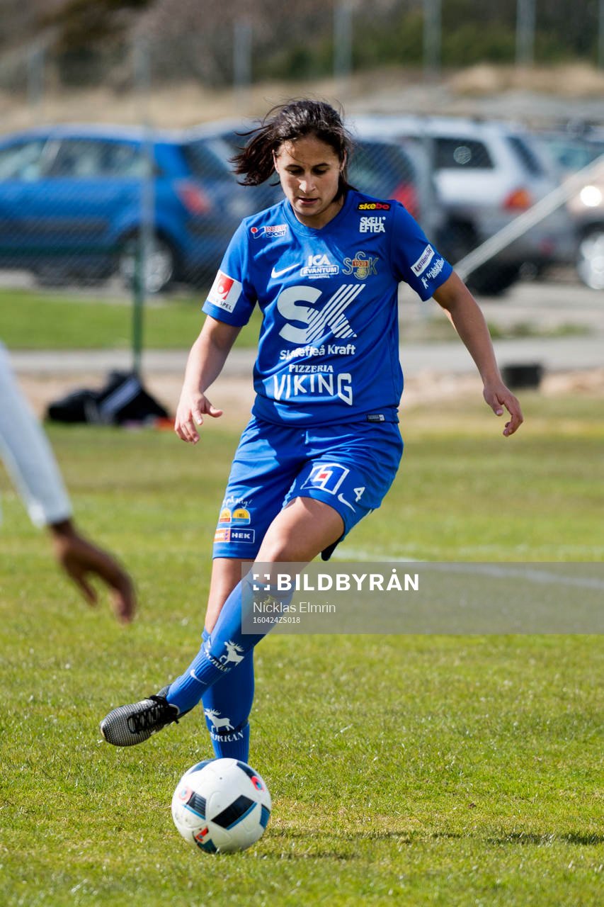 Sunnanås Taylor Leach fotbollsmatchen i Elitettan mellan
