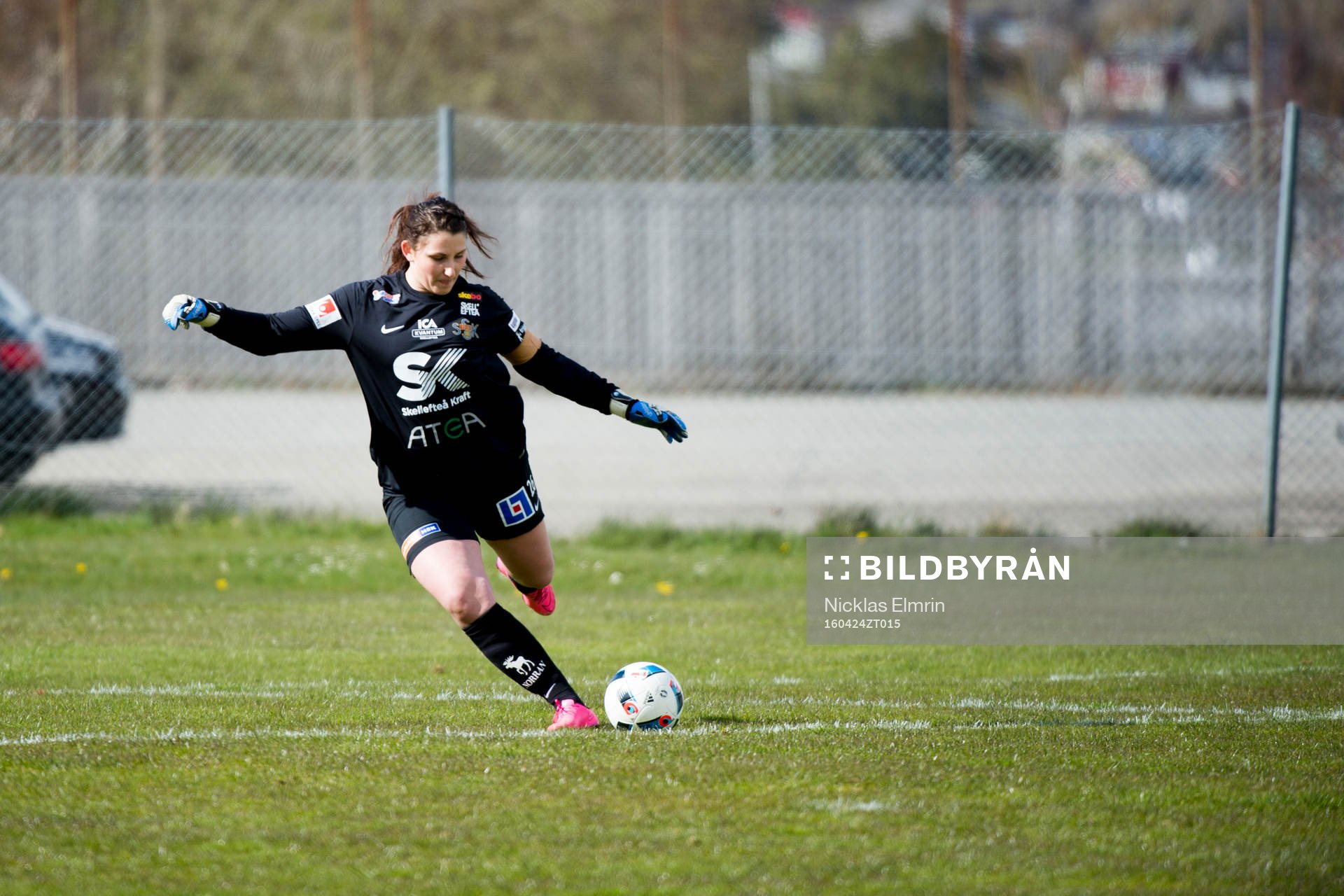 Sunnanås  målvakt Lovisa Koss fotbollsmatchen i Elitettan