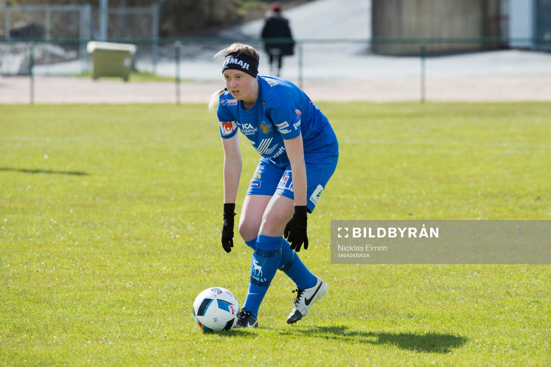 Ashley Nicol fotbollsmatchen i elitettan mellan Hovås
