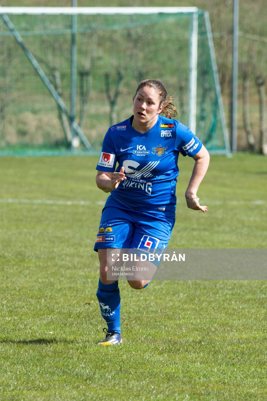 Sunnanås Michelle Wörner fotbollsmatchen i Elitettan