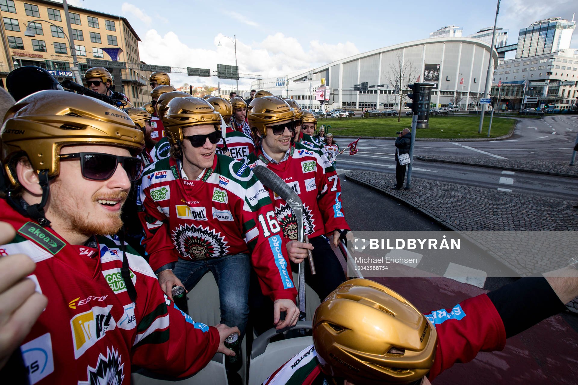 Frölunda på guldbussen, fr.v. Pontus Widerström, Anton