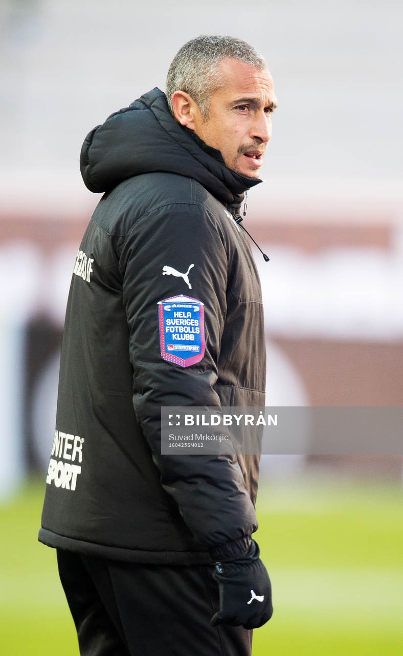 Helsingborgs manager Henrik Larsson