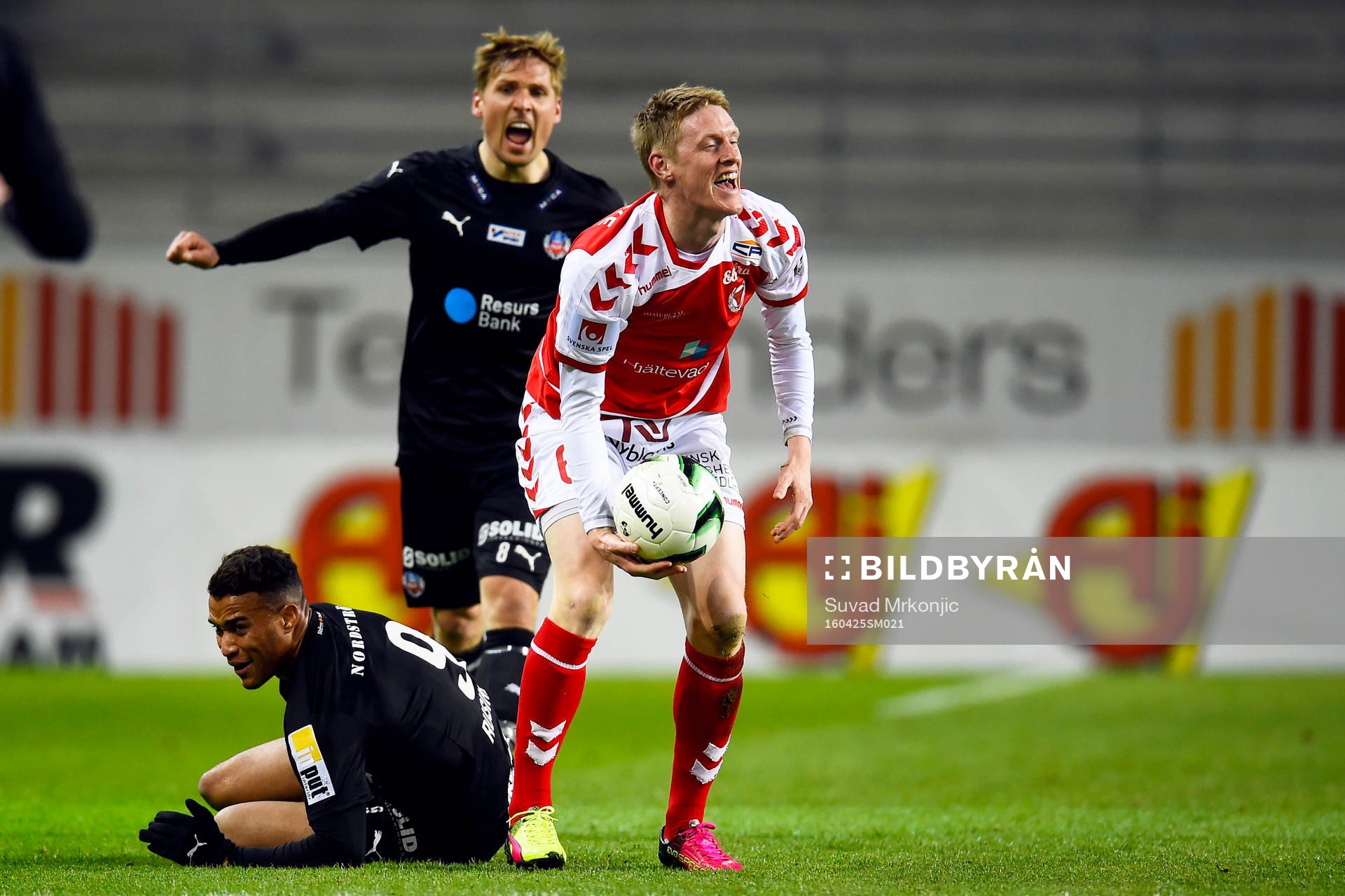 Kalmars Rasmus Elm och Helsingborgs Matthew Rusike