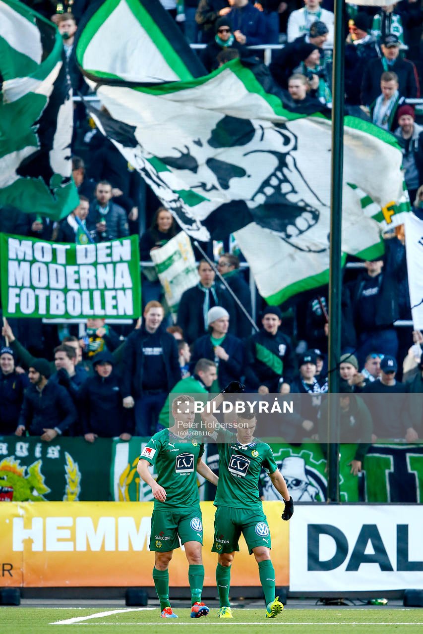 Hammarbys Erik Israelsson jublar