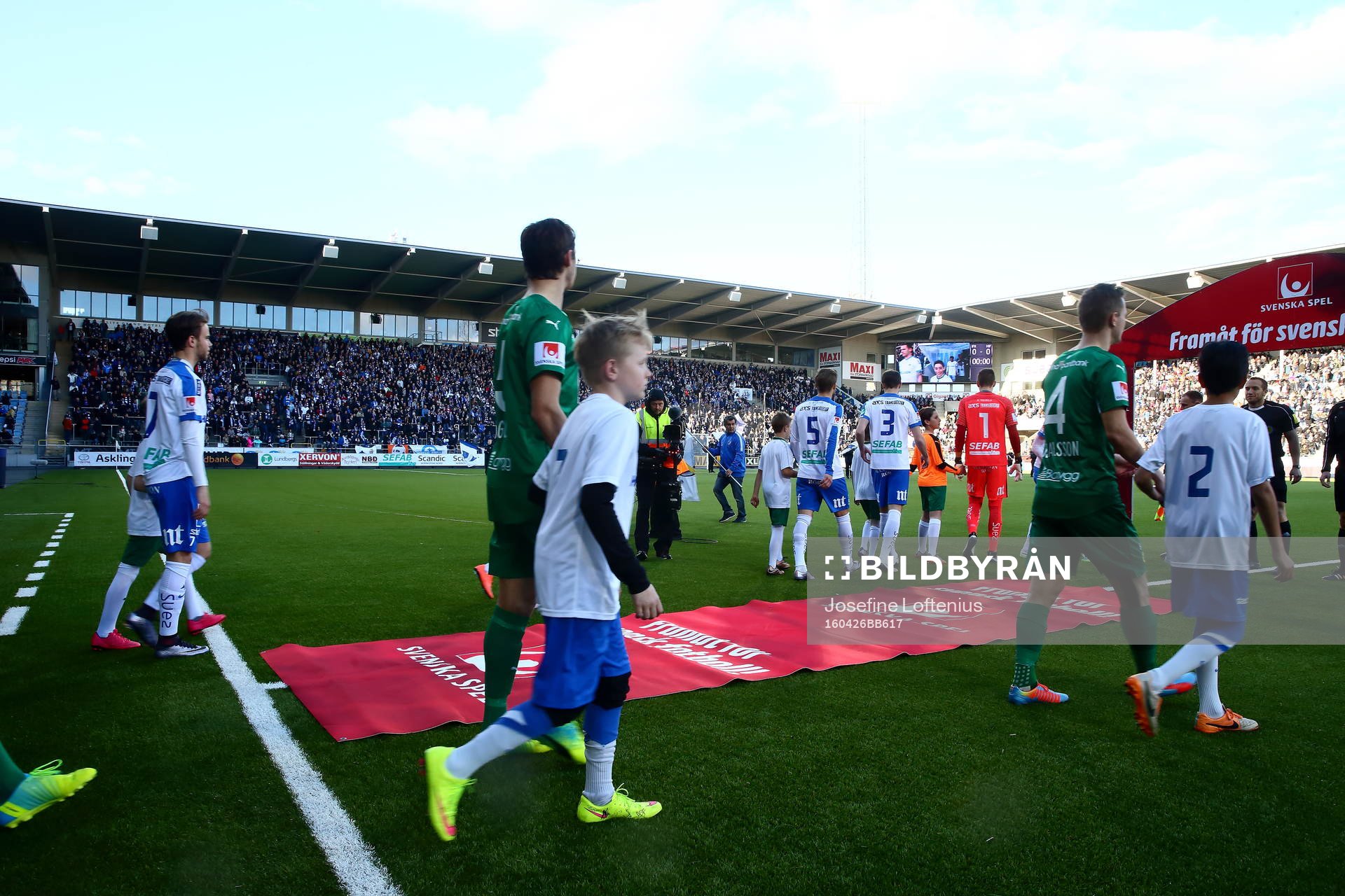Spelarintåg till fotbollsmatchen i Allsvenskan mellan