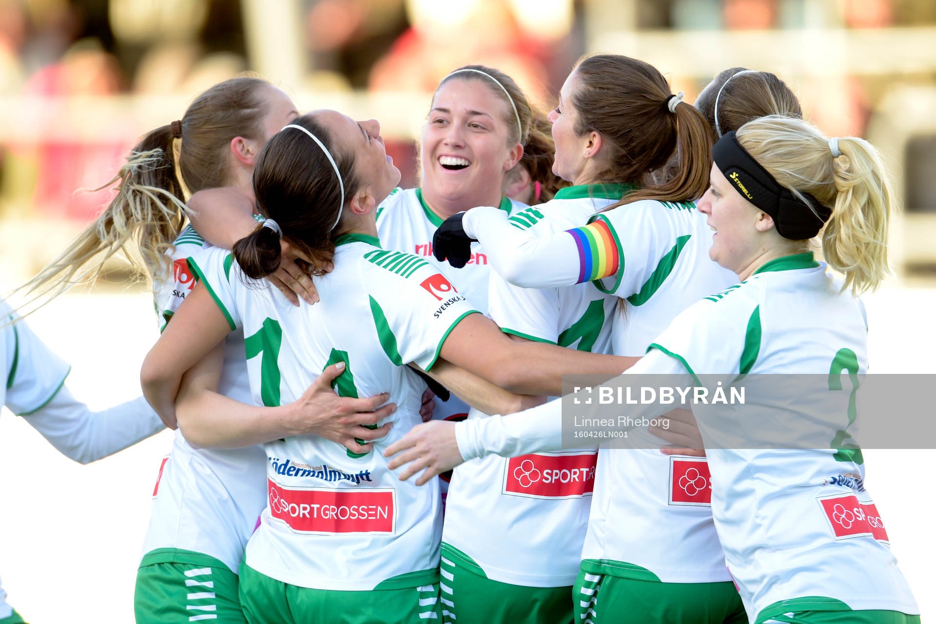 Hammarbys Filippa Angeldal och Julia Zigiotti Olme jublar