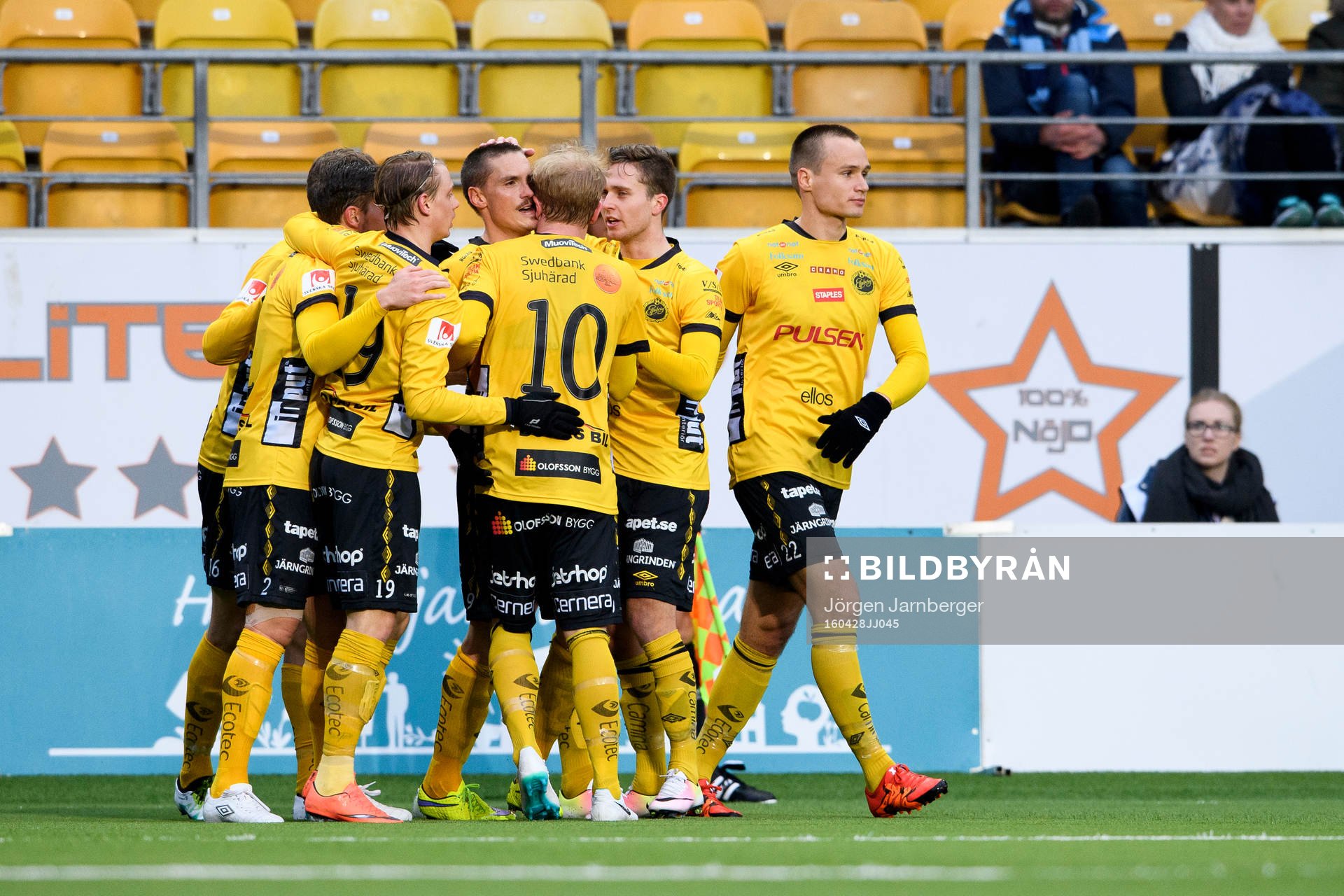 Elfsborgs spelare jublar