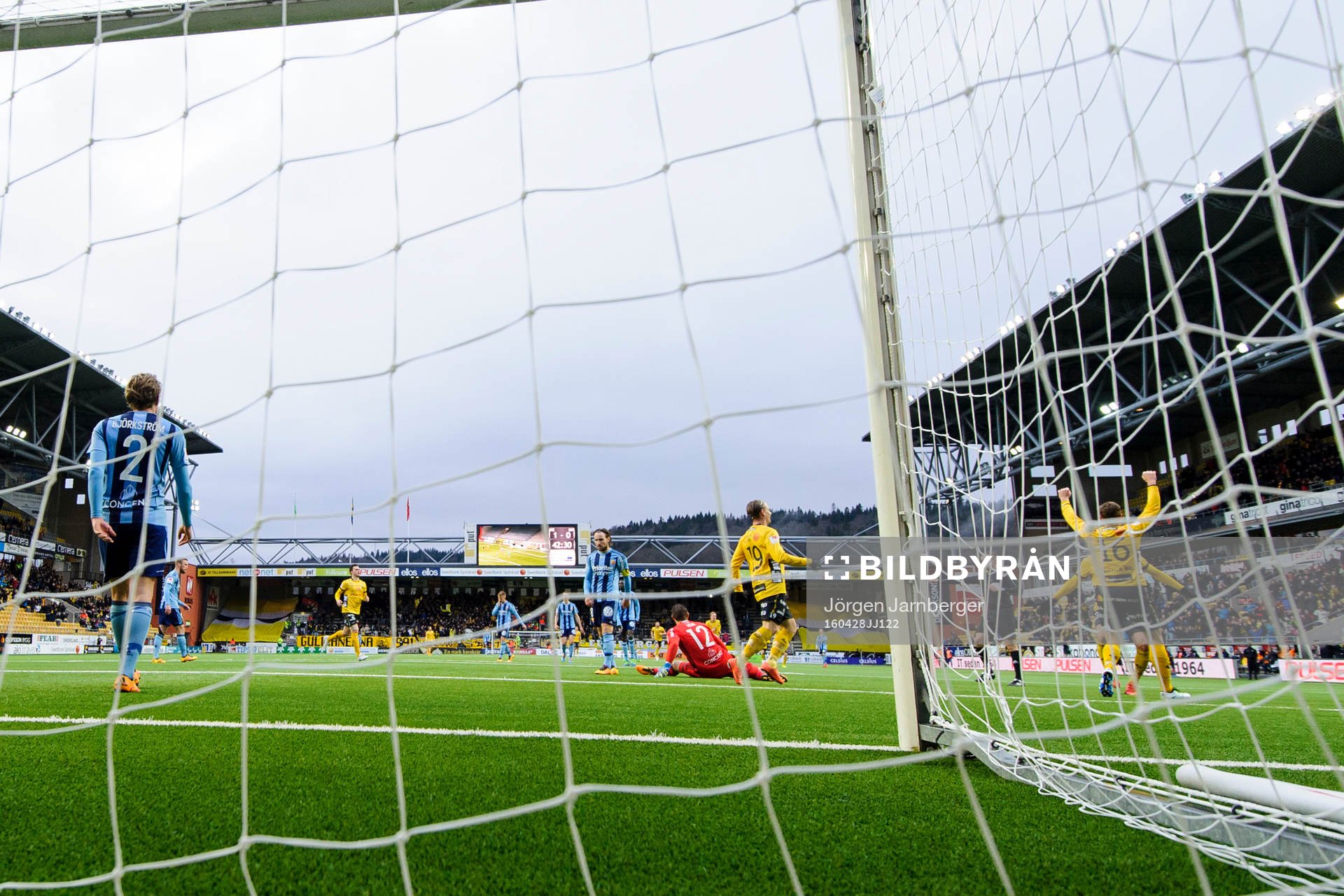 Elfsborgs jubel då Viktor Claesson gör 2-0