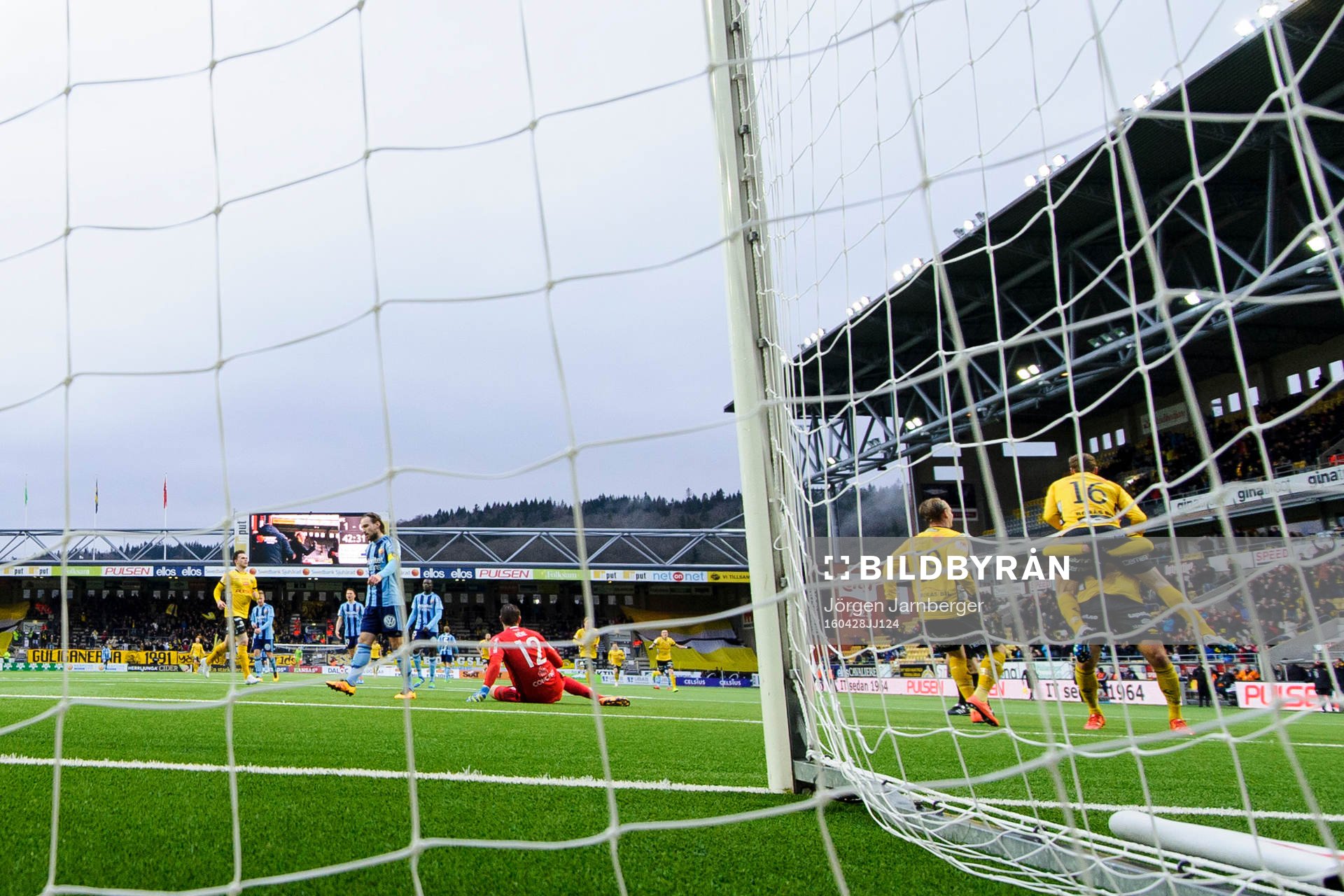 Elfsborgs jubel då Viktor Claesson gör 2-0
