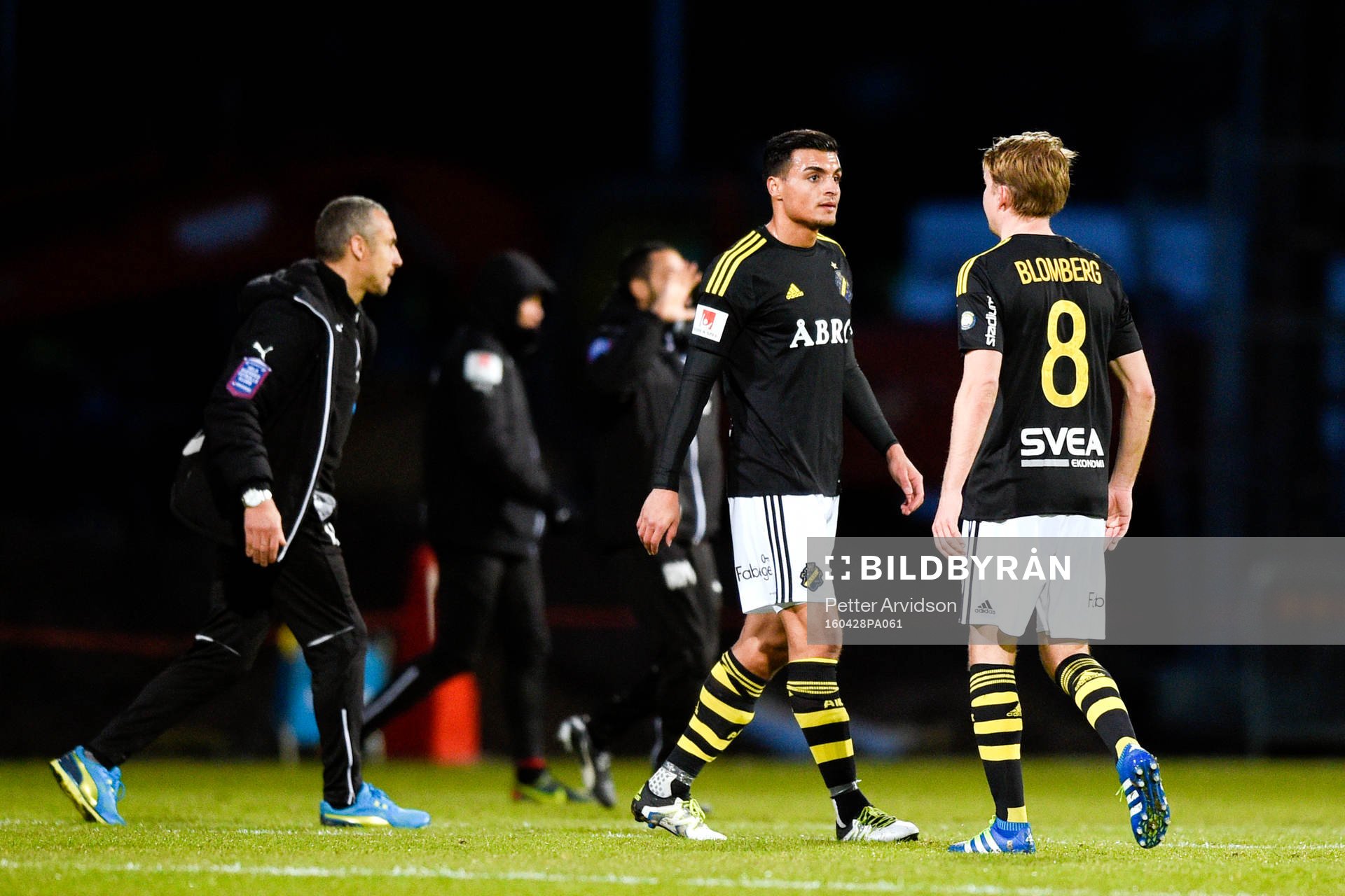 s Ahmed Yasin och Johan Blomberg deppar