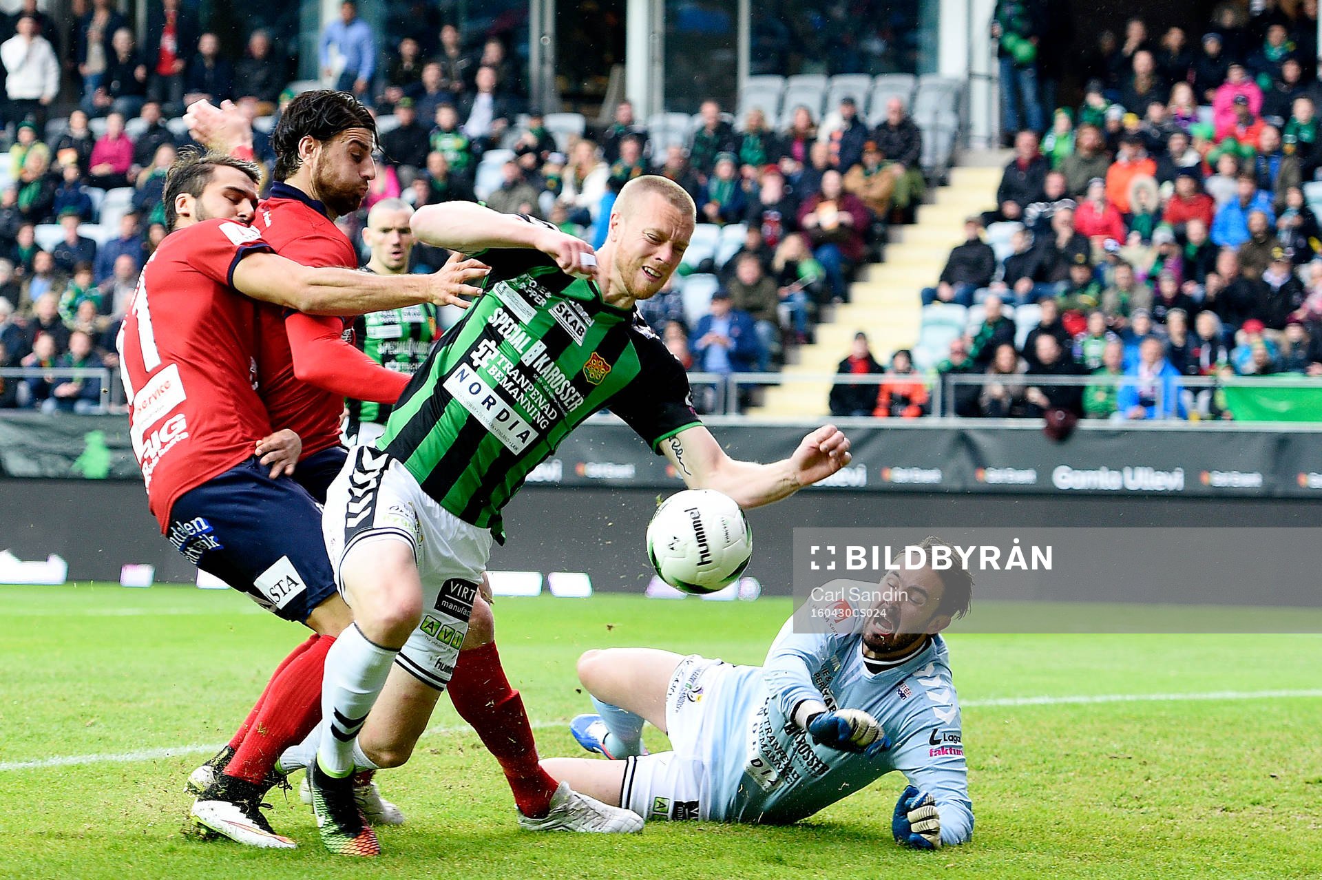 GAIS Björn Andersson rivs ner av Örgrytes George Mourad