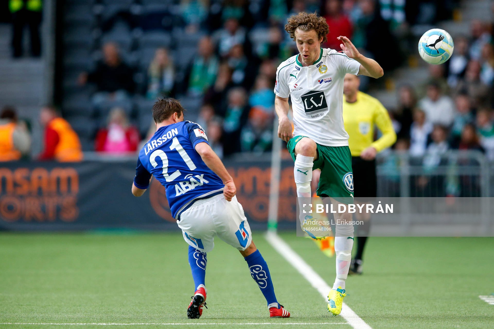 Sundsvalls Eric Larsson och Hammarbys Fredrik Torsteinbö