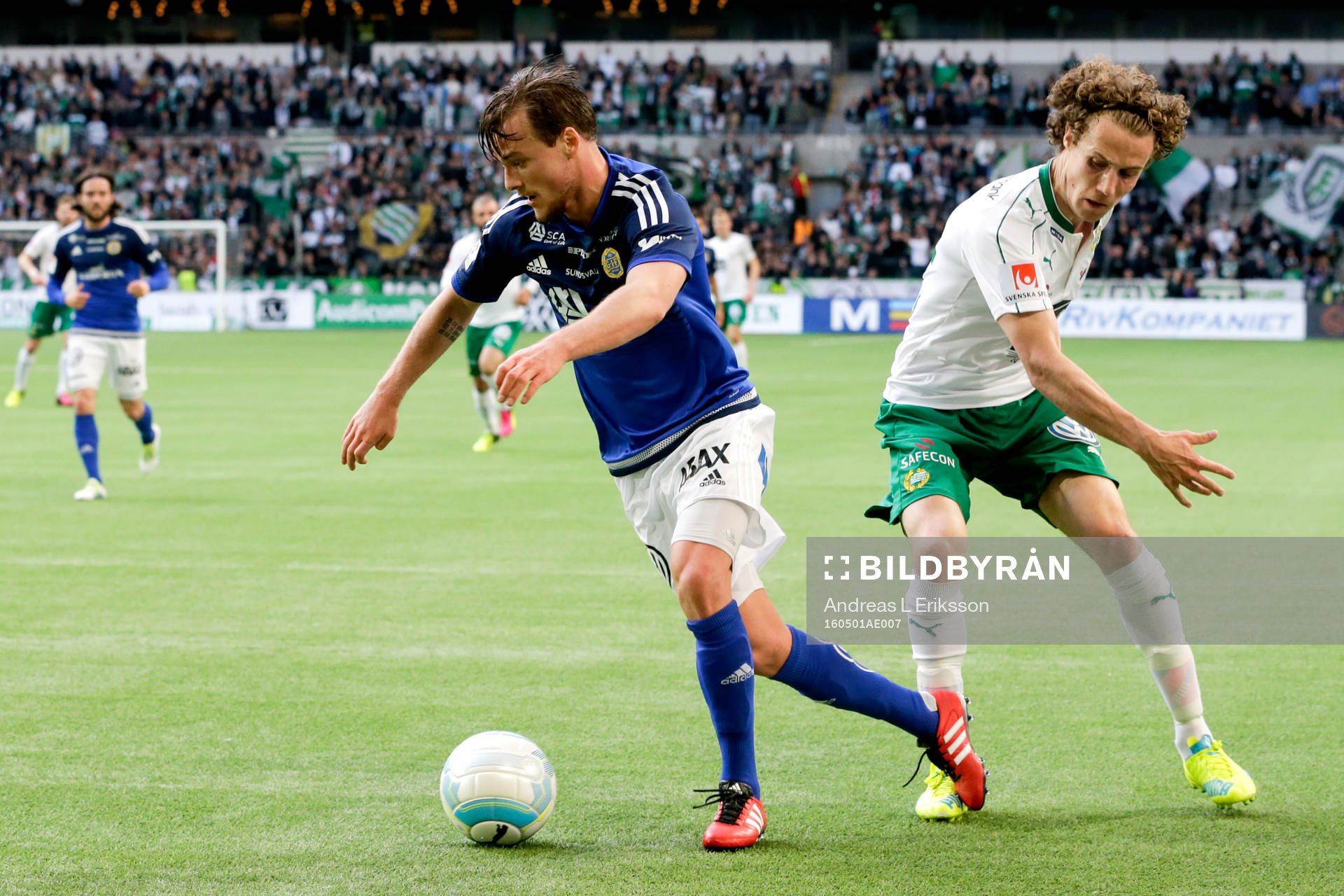 Sundsvalls Eric Larsson och Hammarbys Fredrik Torsteinbö