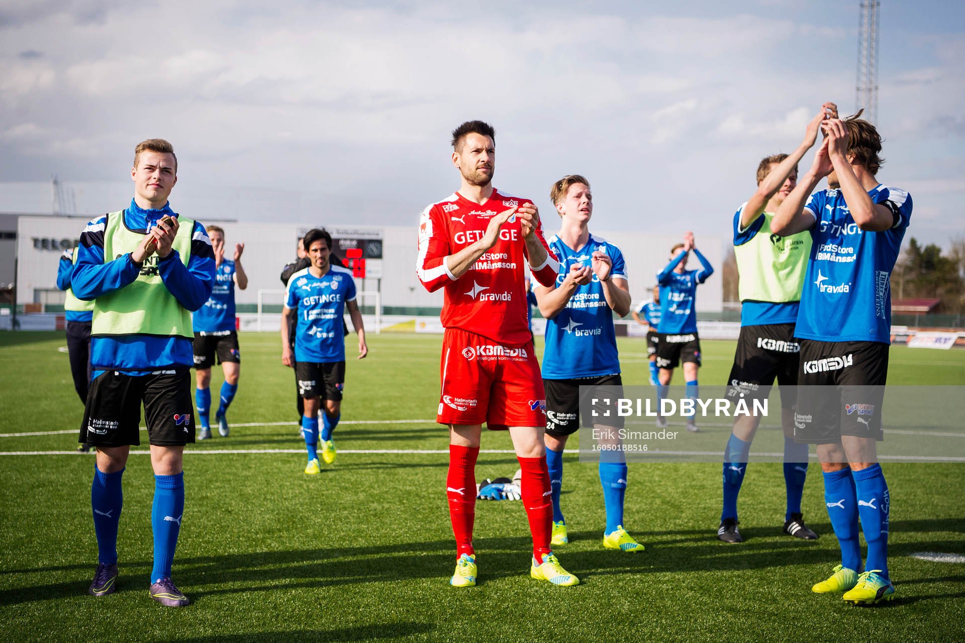 Halmstads lag tackar klacken