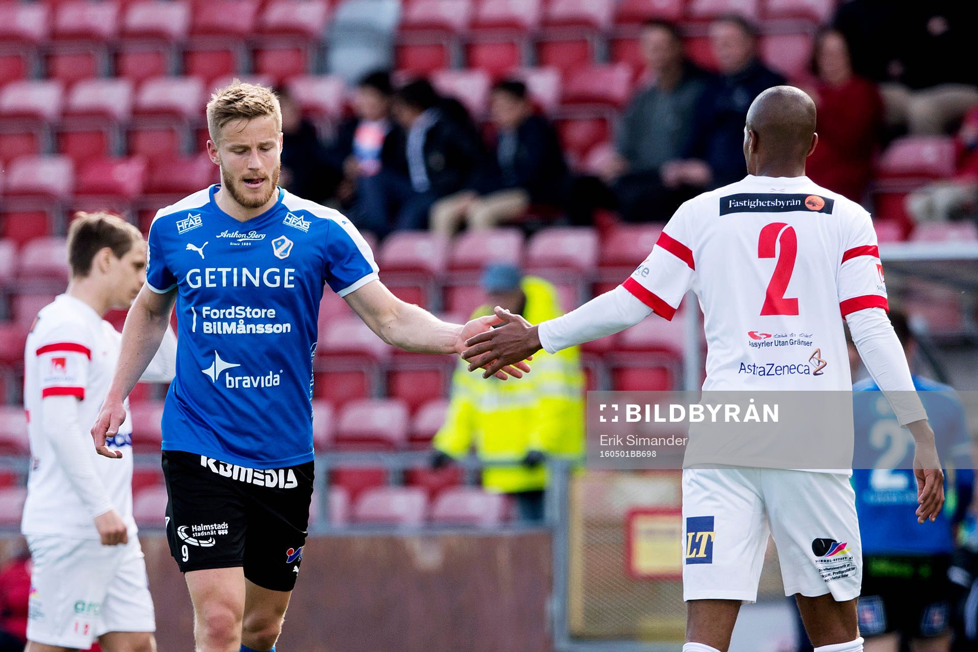 Halmstads Alexander Ruud Tveter och Assyriskas Mamadou