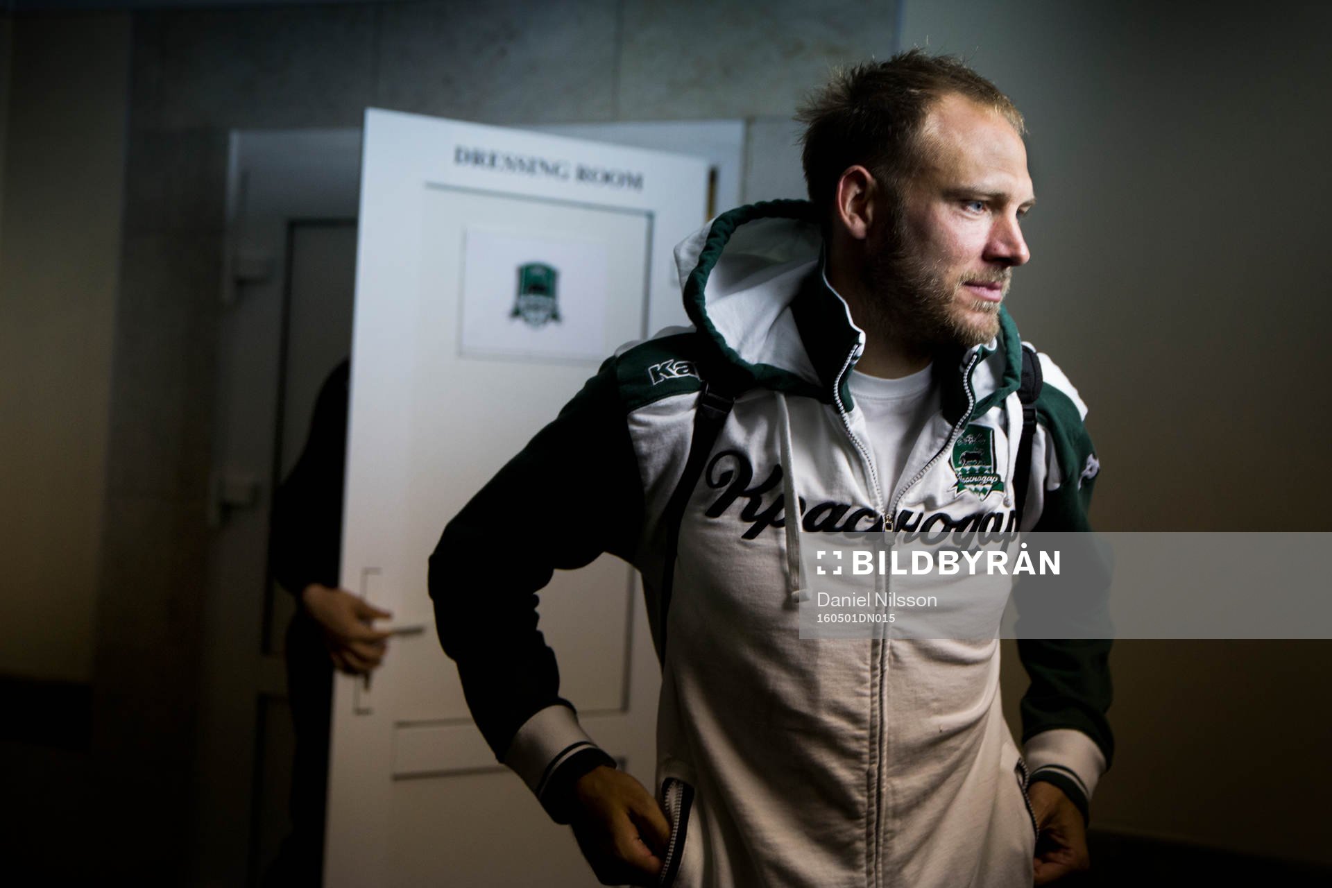 Andreas Granqvist blir intervjuvad