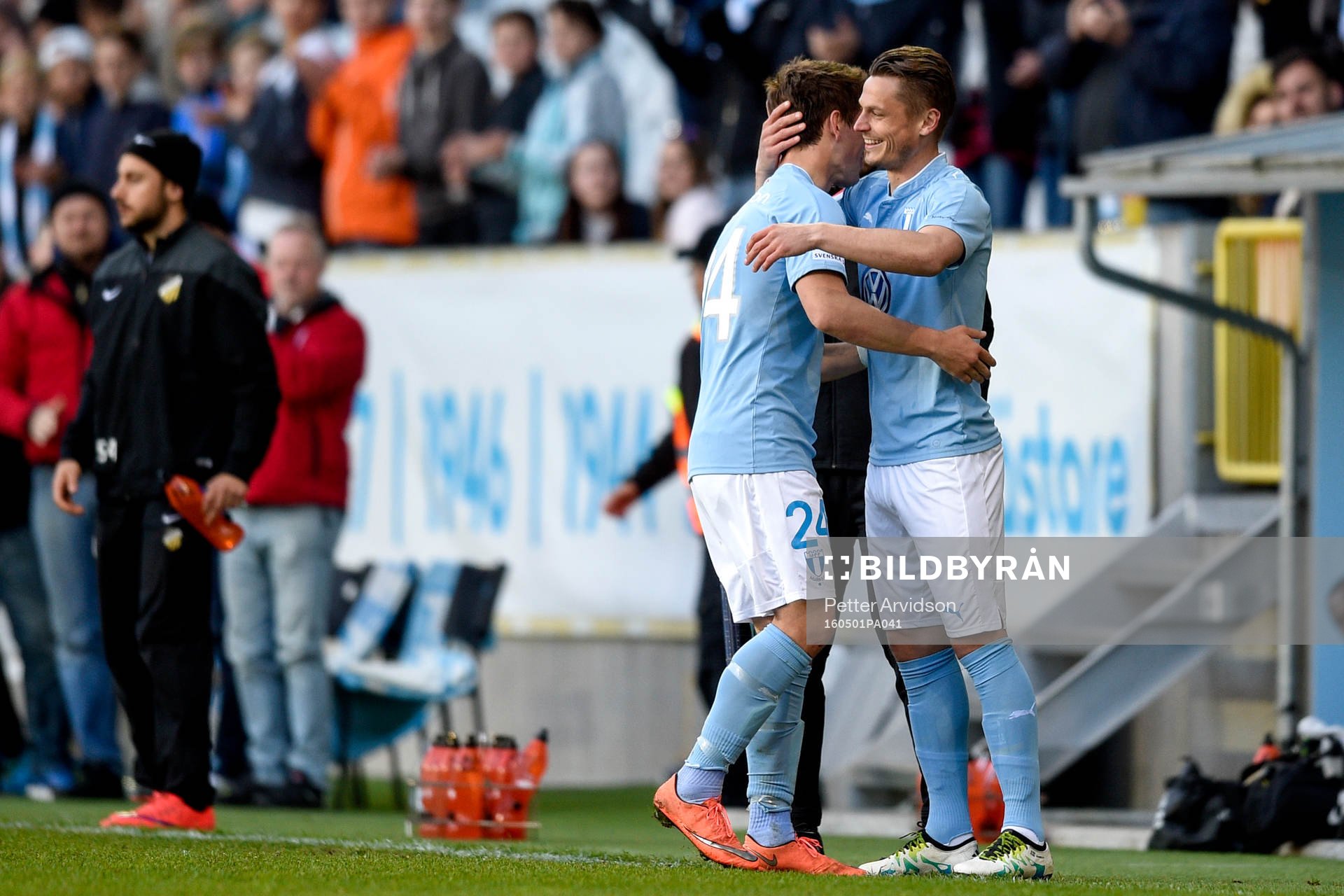 Malmö FFs tremålsskytt Vidar Örn Kjartansson byts ut