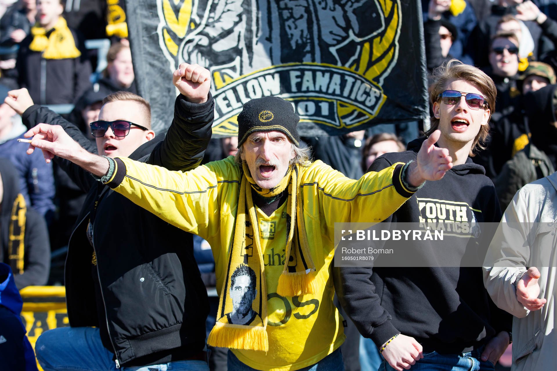 En Elfsborgs supporter jublar