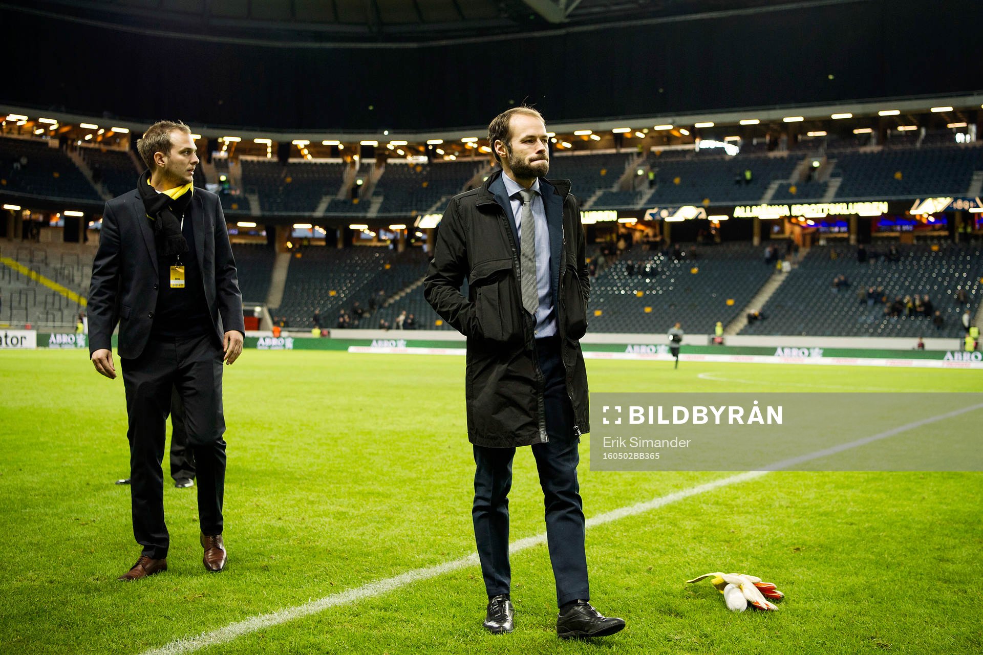 s tränare Andreas Alm deppar