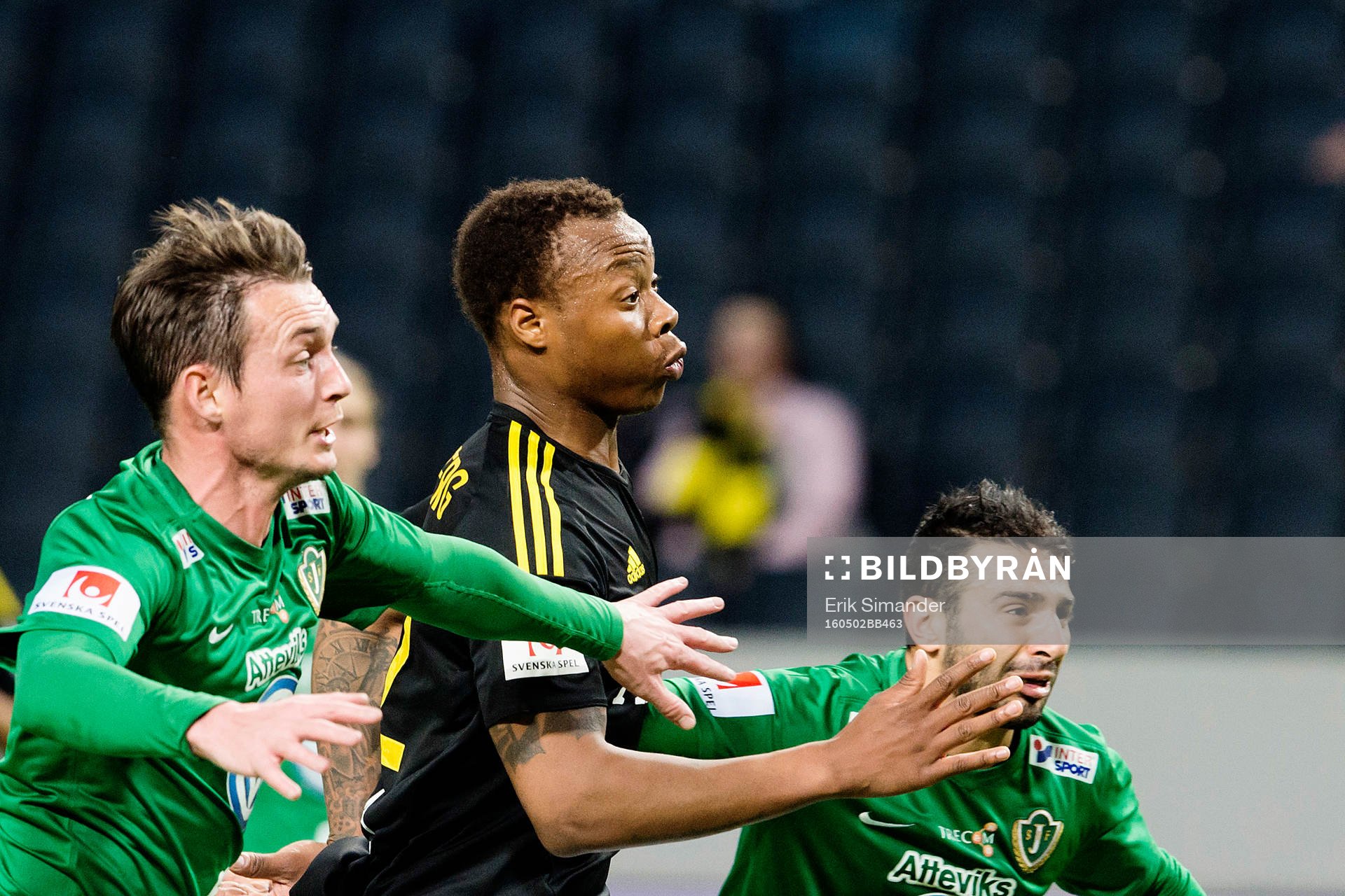 s Carlos Strandberg och Jönköpings Dzenis Kozica