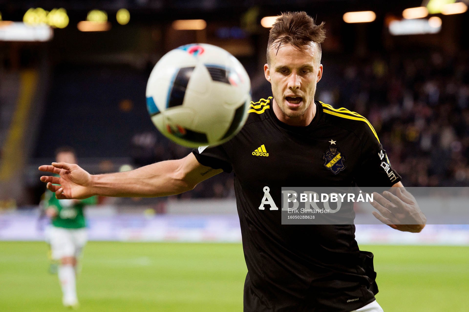 s Fredrik Brustad deppar