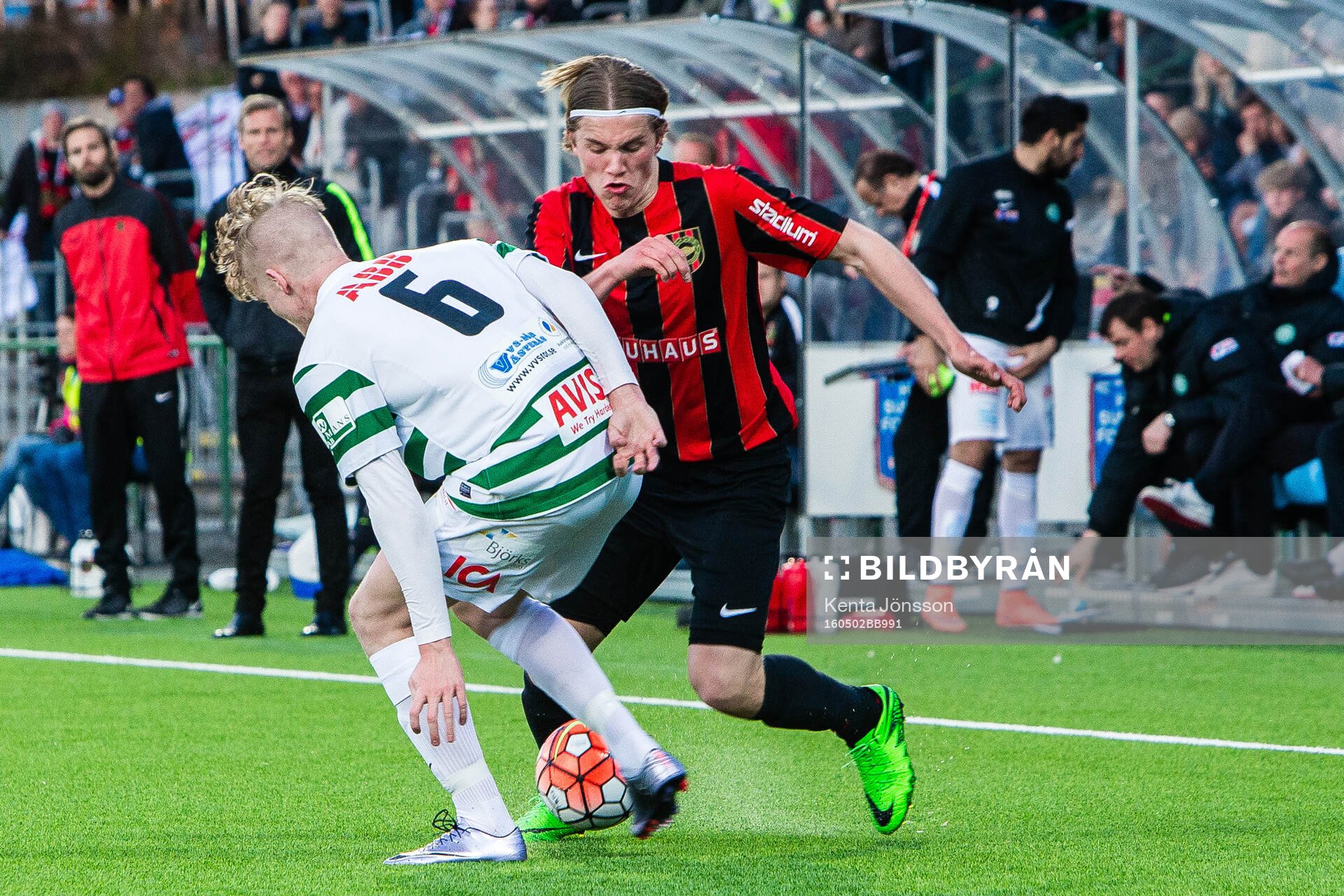 Brommapojkarnas Viktor Gyökeres och Västerås Simon