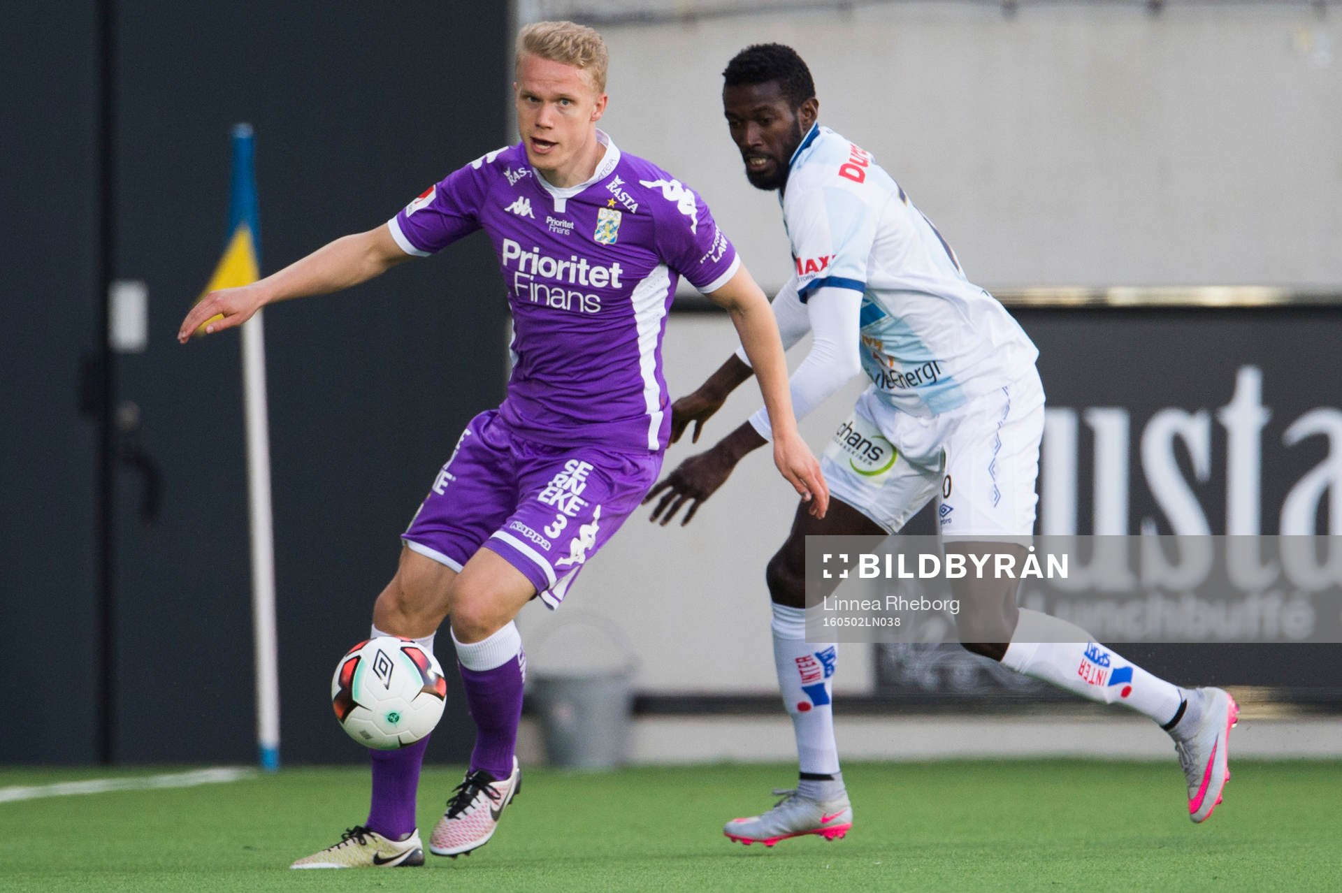 IFK Göteborgs Hjörtur Hermannsson och Gefles Dioh Williams