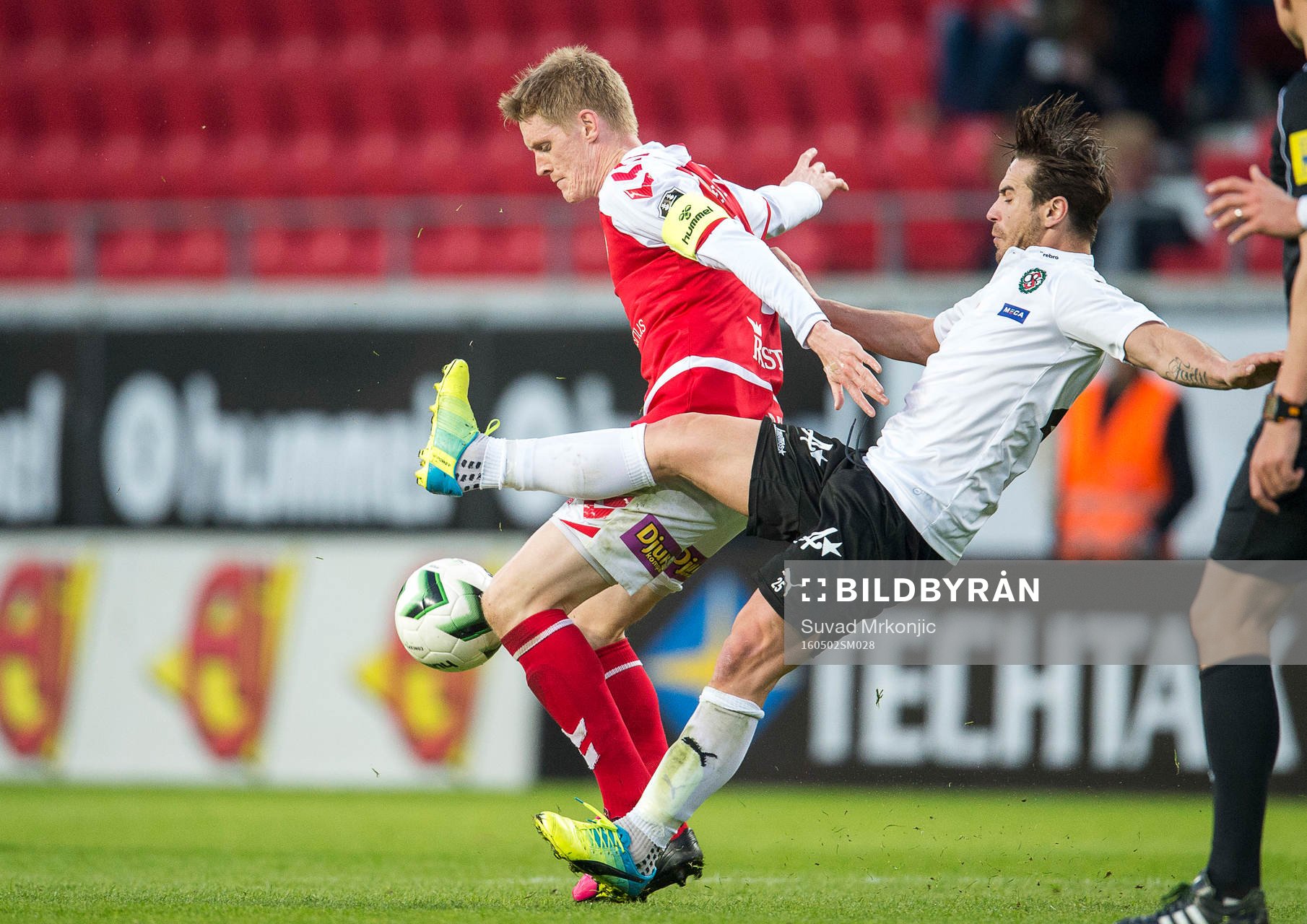 Kalmars Rasmus Elm och Örebros Nordin Gerzic