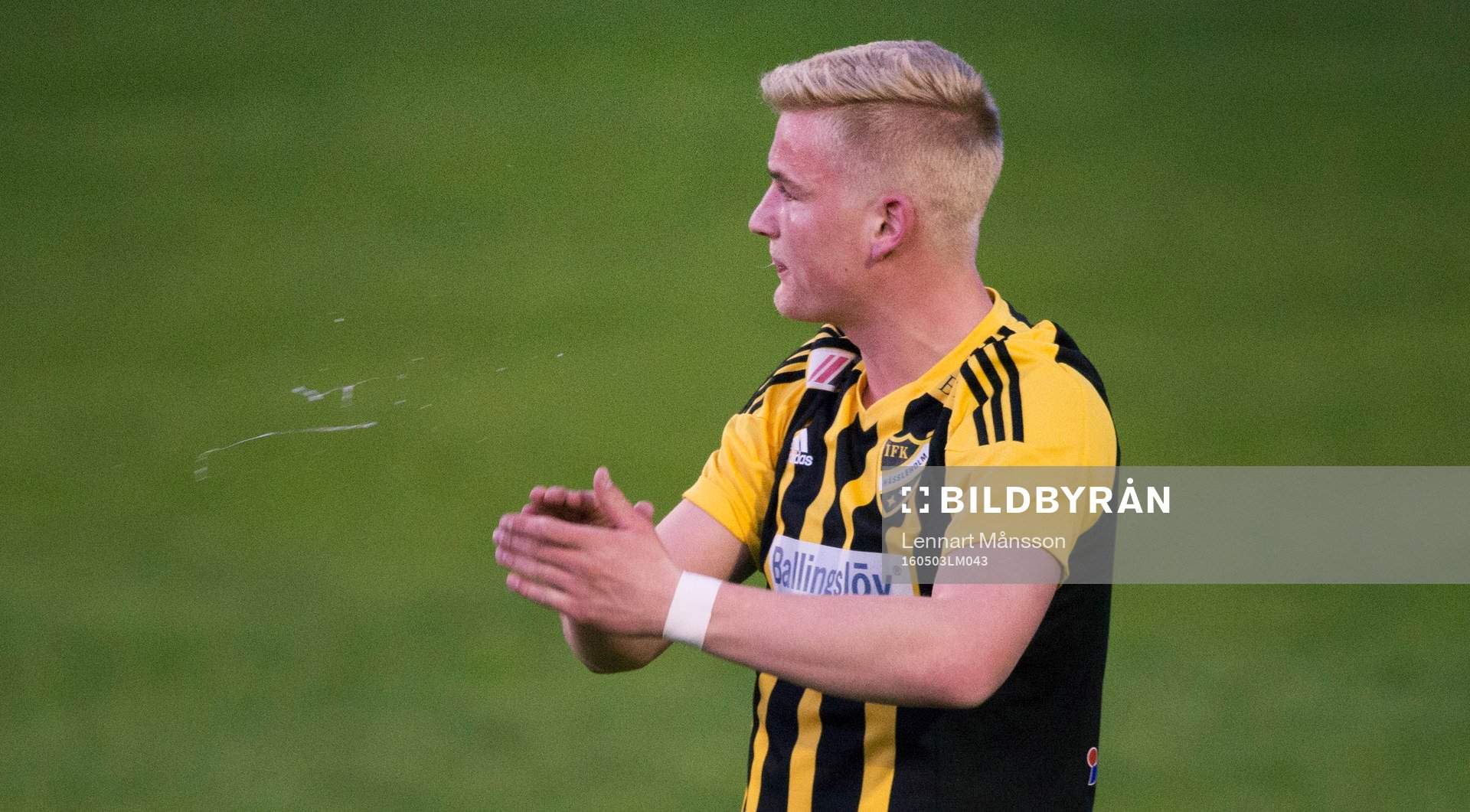 Spottloska i matchen i division 2 mellan Nybro och IFK