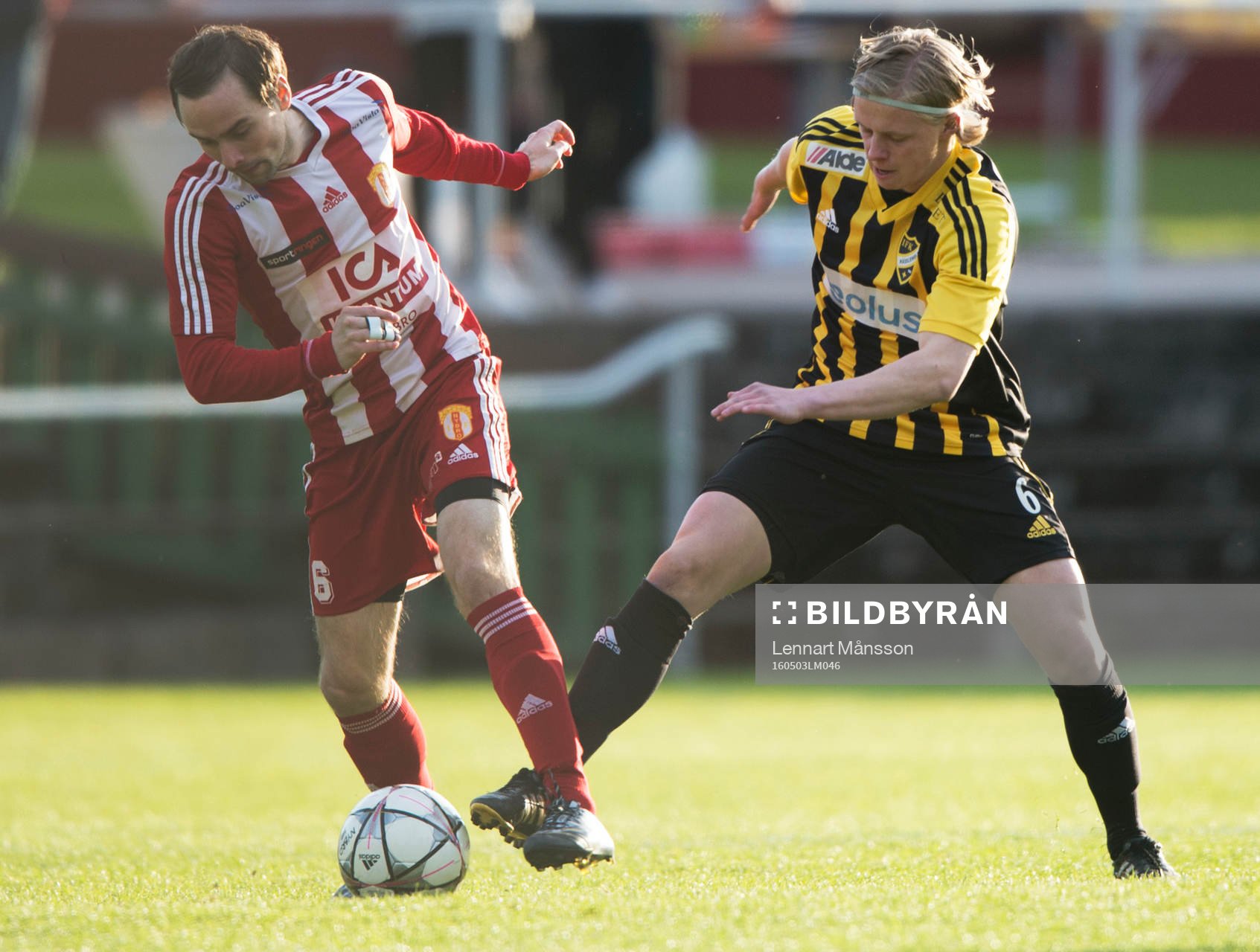 IFK Hässleholms Philip Bengtsson i matchen i division 2