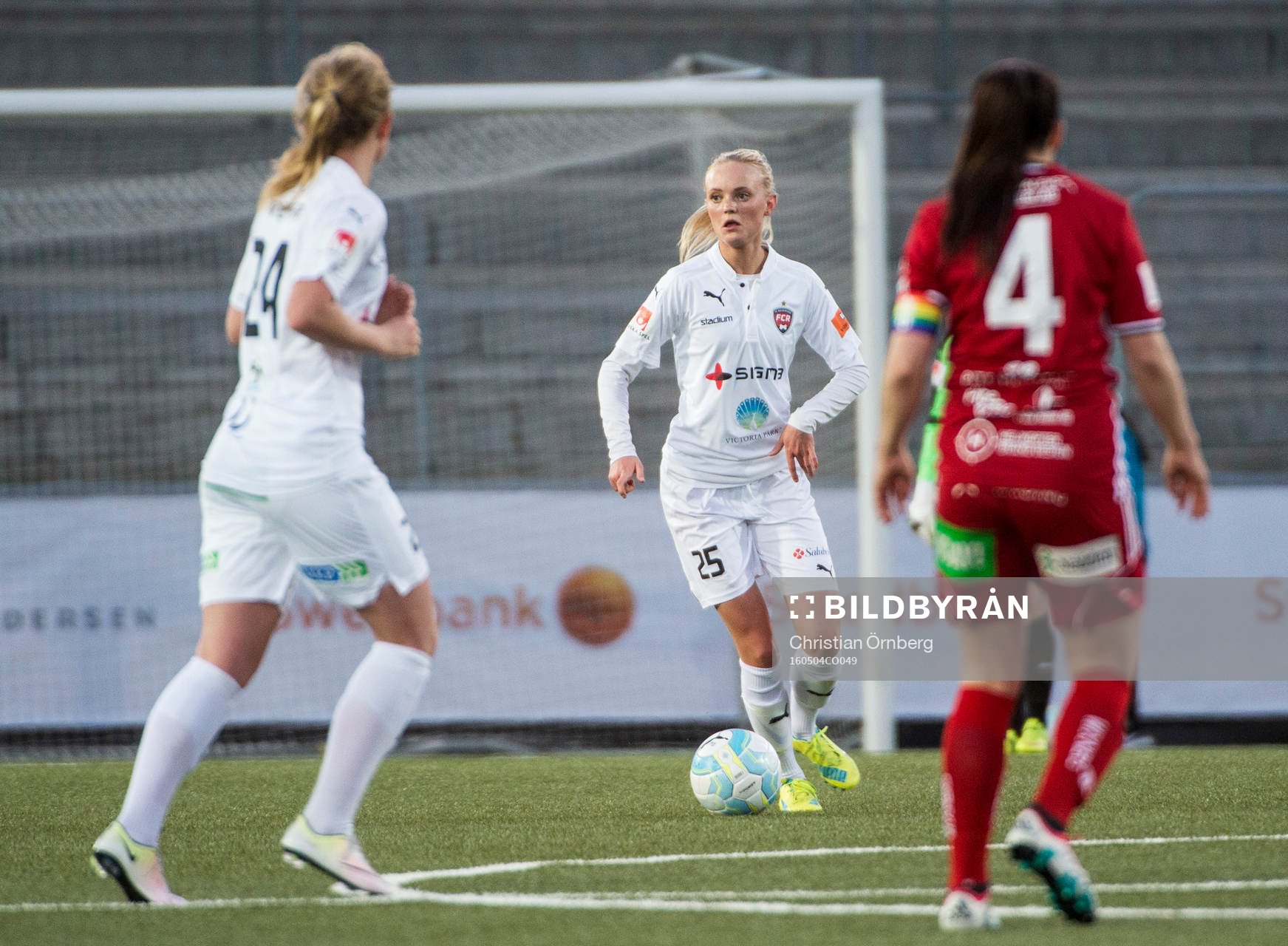 Rosengårds Emma Pennsäter och Ebba Wieder mot Piteås