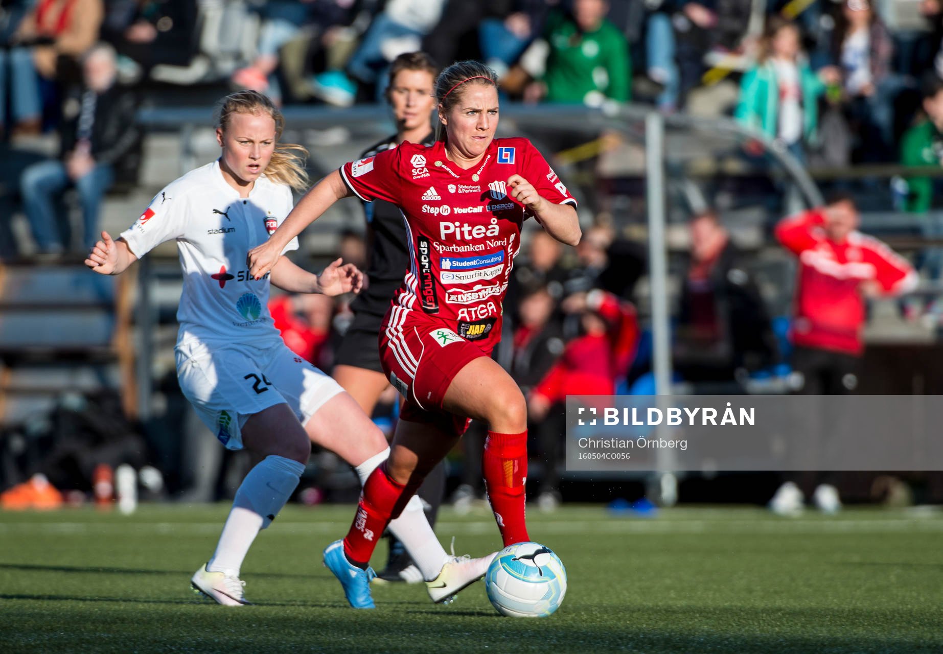 under fotbollsmatchen i Damallsvenskan mellan Rosengård
