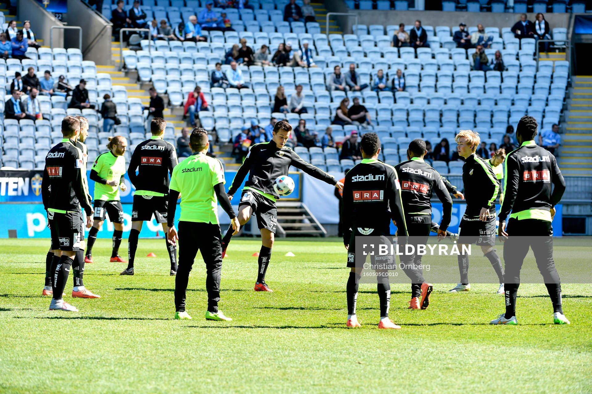 Häcken värmer upp
