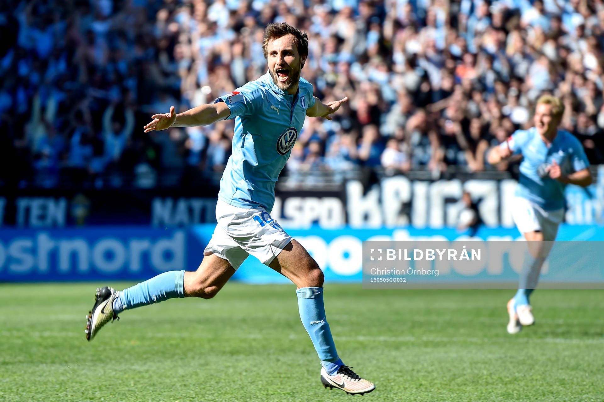 Malmö FFs Magnus Wolff Eikrem jublar