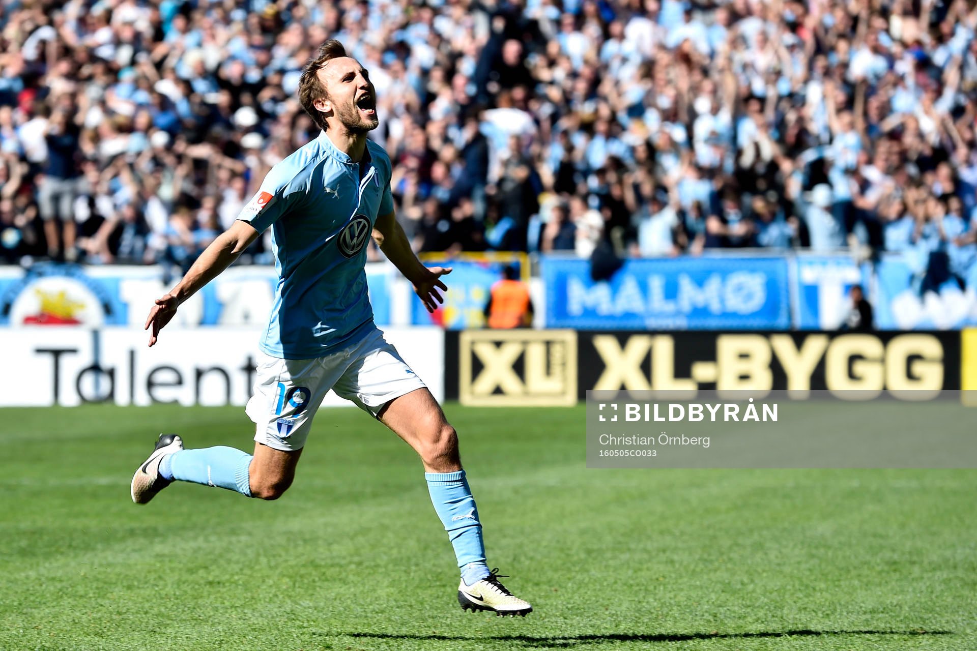 Malmö FFs Magnus Wolff Eikrem jublar