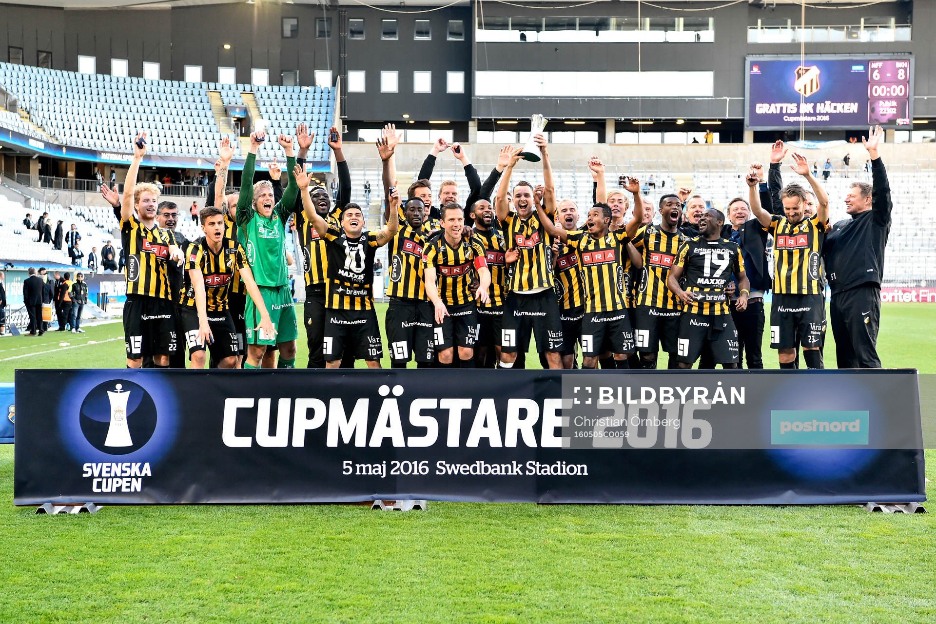 Häcken segrande lag jublar