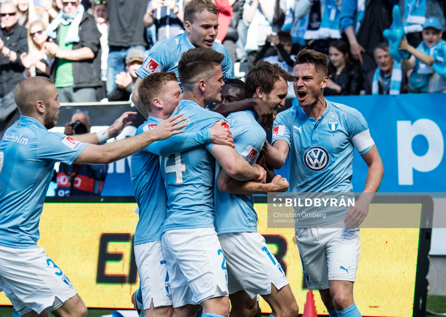 Malmö FFs Markus Rosenberg och lagkamraterna jublar åt
