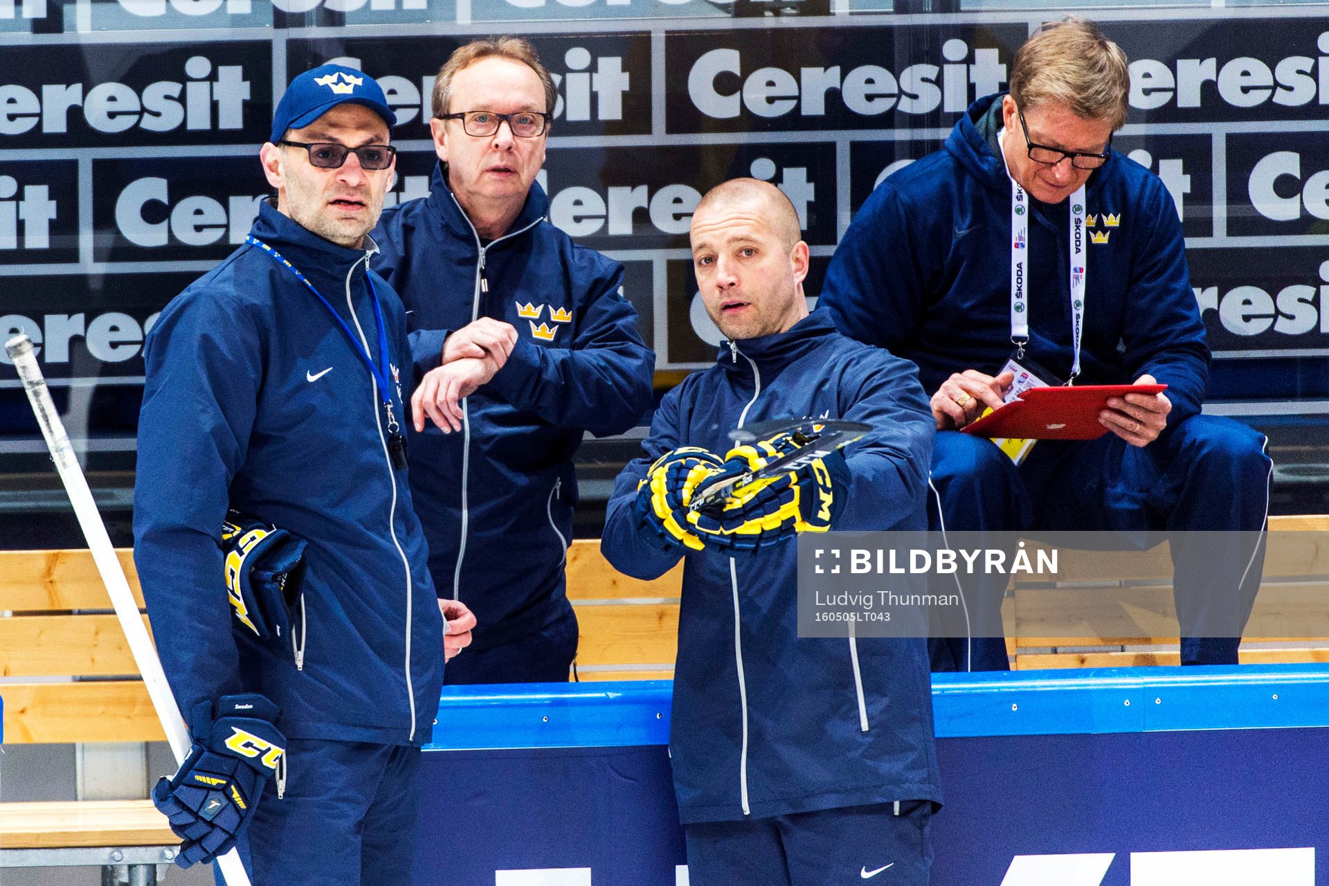Assisterande tränare Peter Popovic, förbundskapten Pär