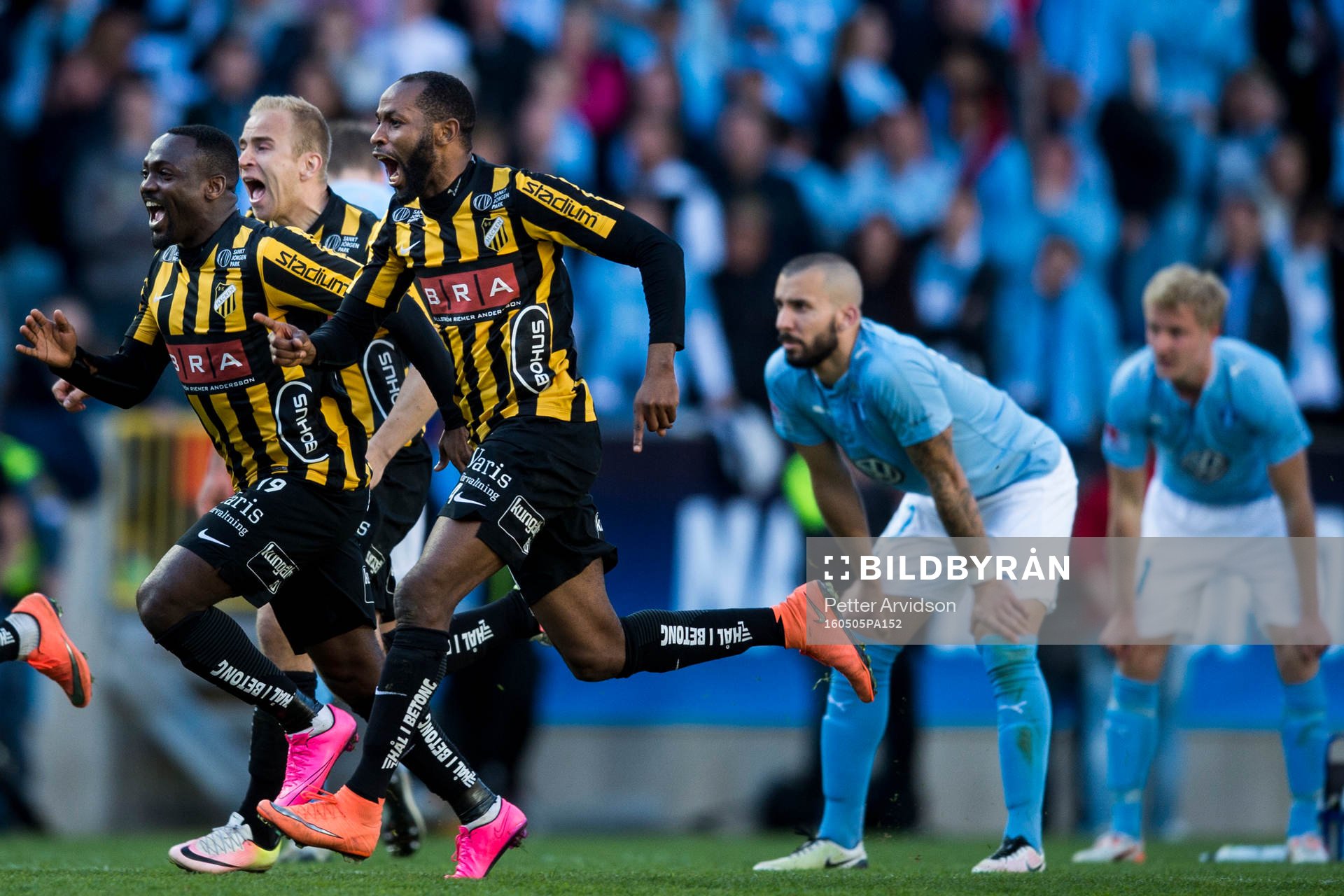 Häckens John Owoeri, René Makondele och Kari Arkivuo