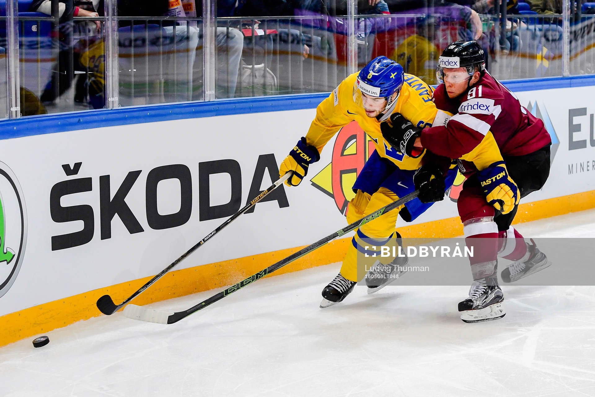 Sveriges Oscar Fantenberg och Lettlands Ronalds Kenins