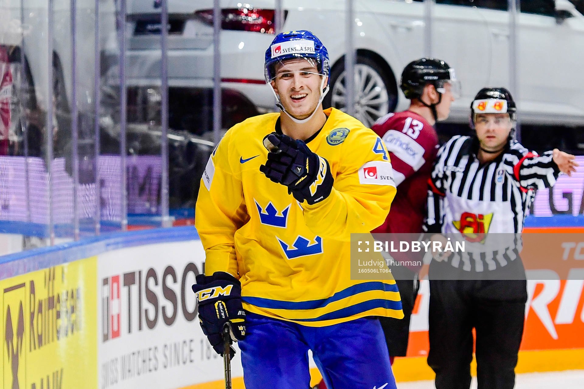Sveriges Alexander Wennberg jublar