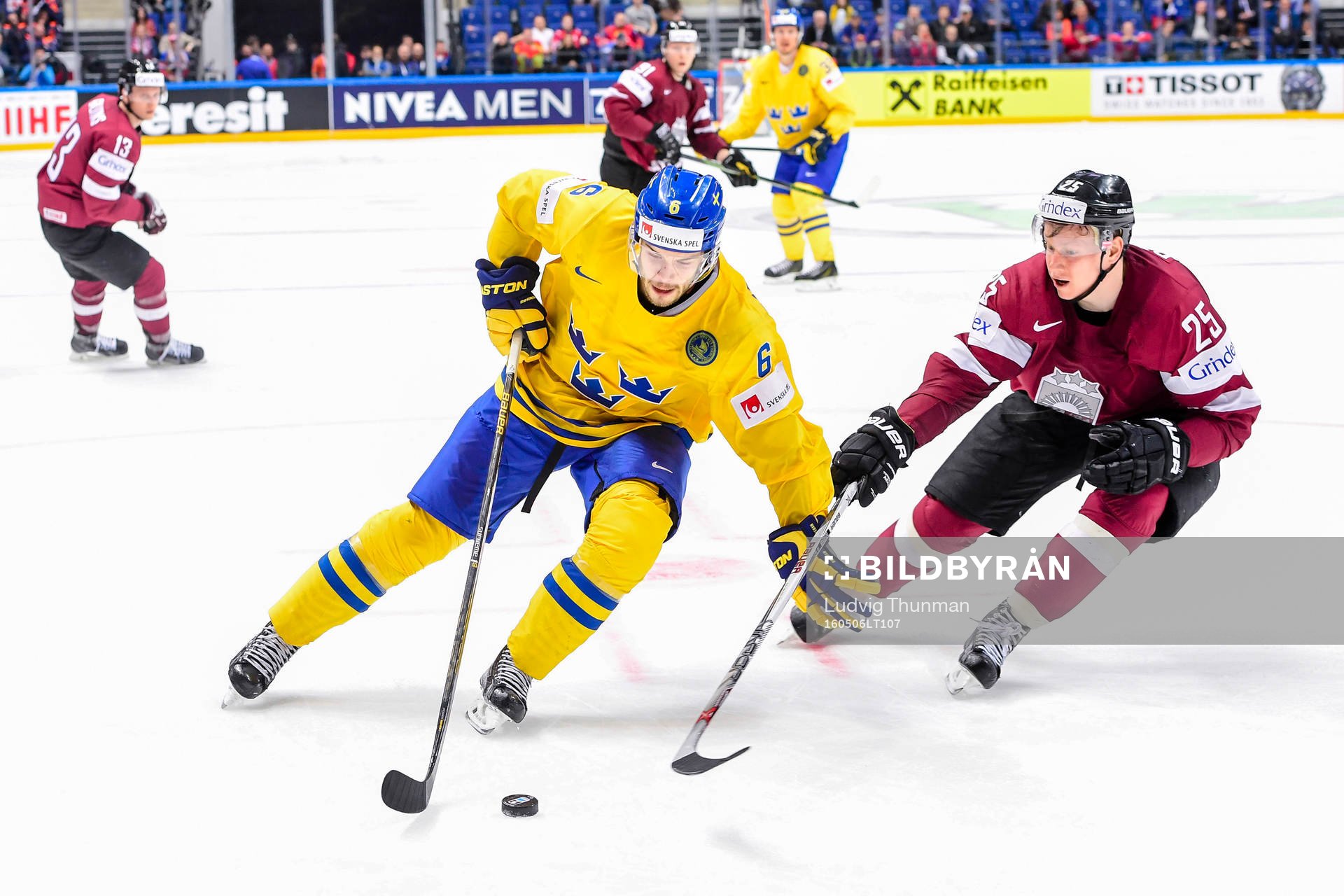 Sveriges Oscar Fantenberg och Lettlands Andris Dzerins