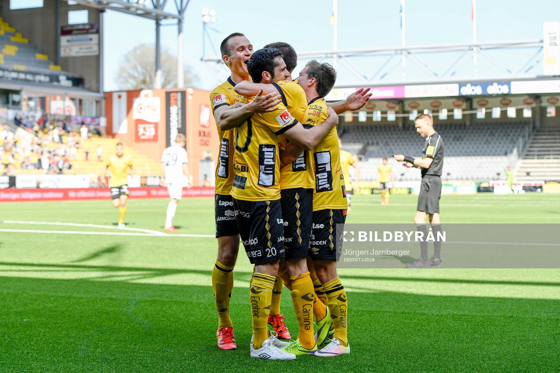 Elfsborgs Lasse Nilsson, Emir Bajrami Adam Lundqvist jublar