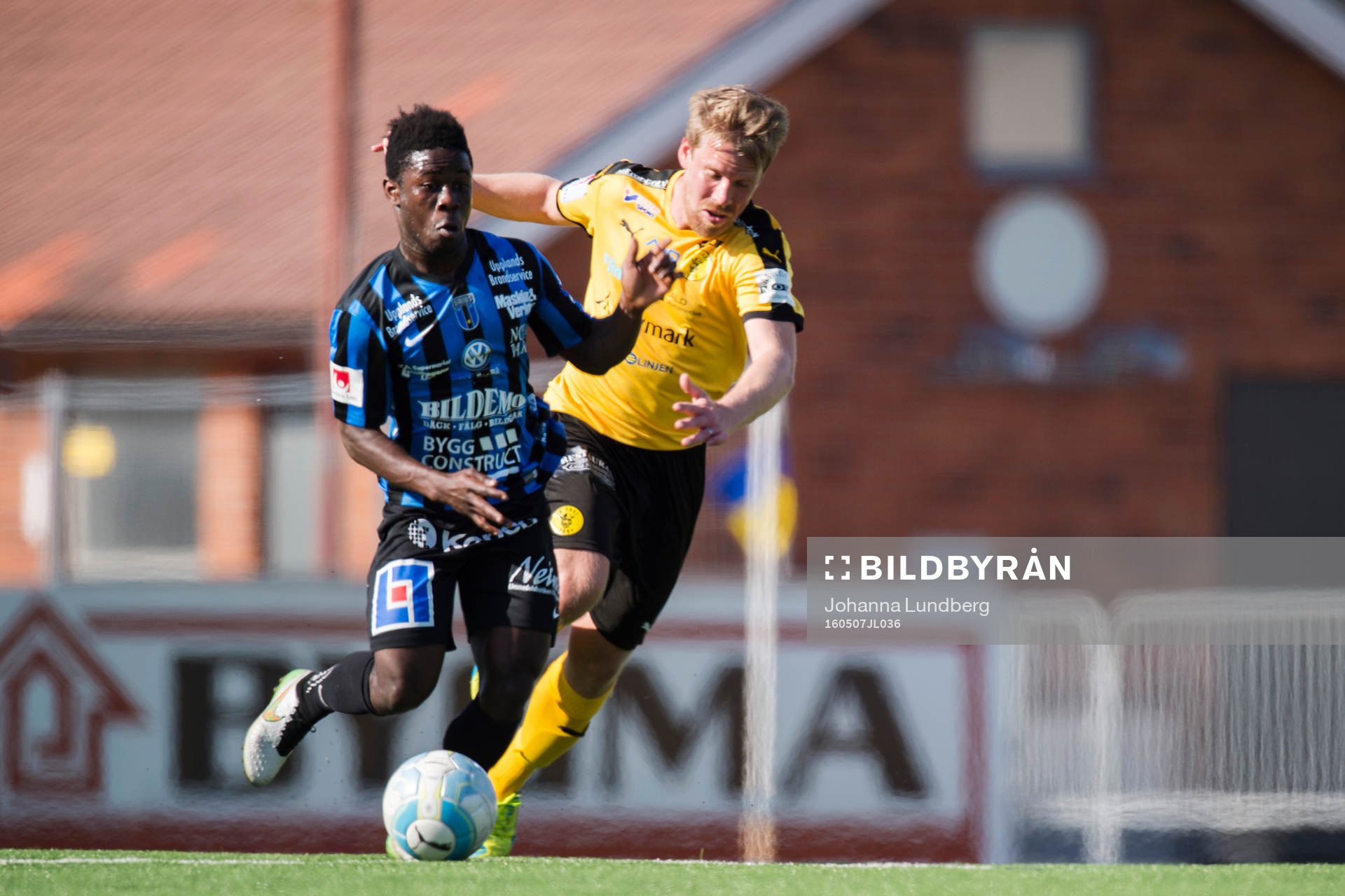 Frejs Adam Gradén jagar Sirius Kingsley Kofi Sarfo