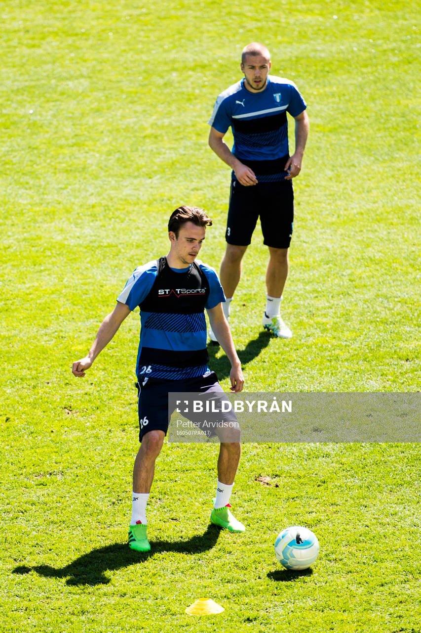 Vidar Örn Kjartansson och Anton Tinnerholm