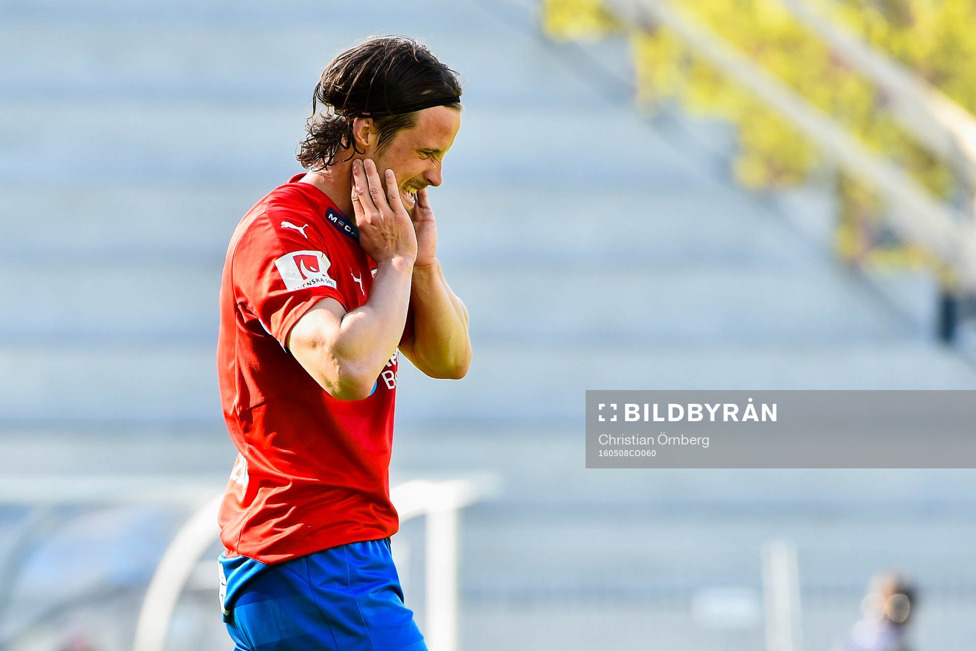 Helsingborgs Linus Hallenius deppar
