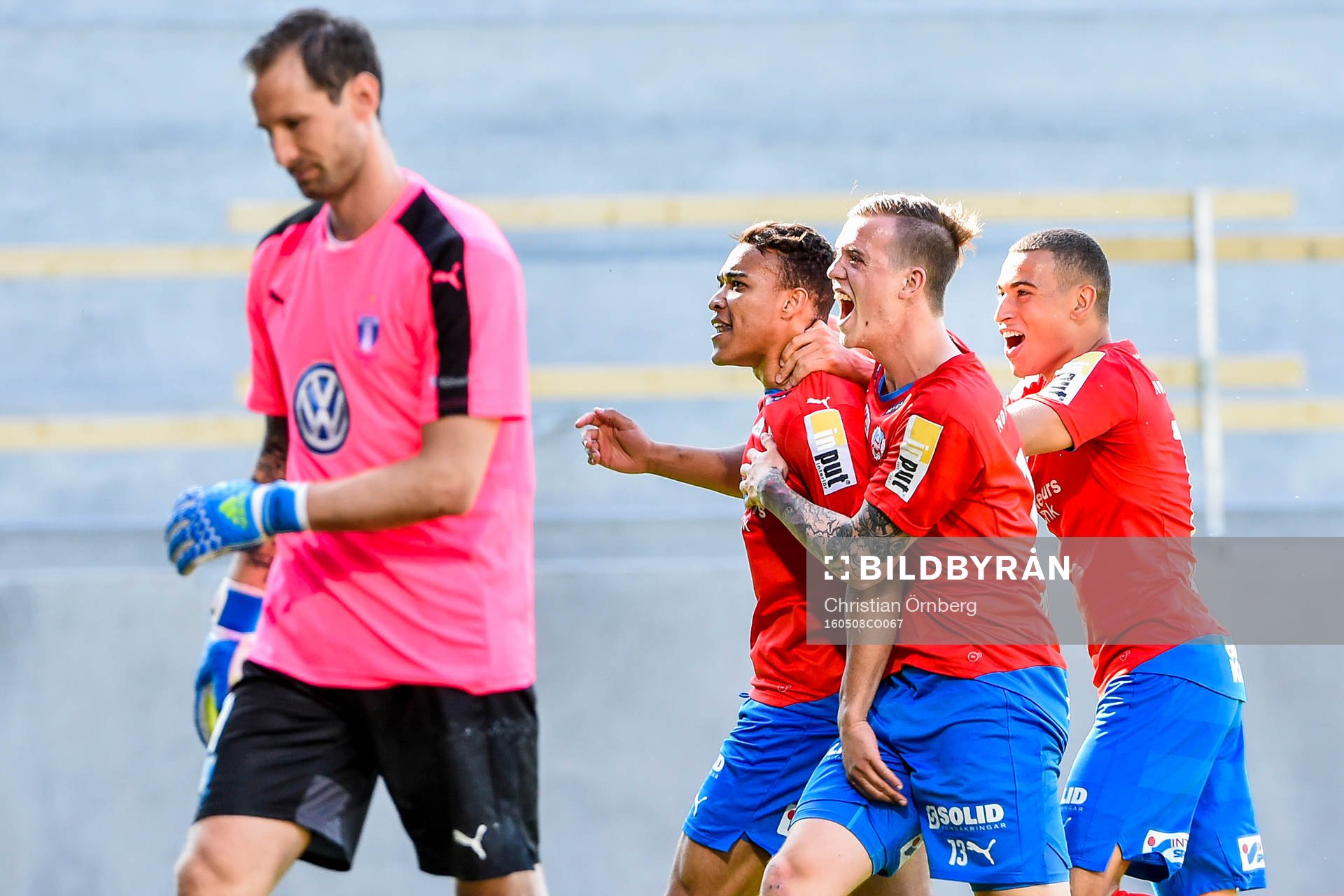 Helsingborgs Matthew Rusike , Alexander Achinioti-Jönsson